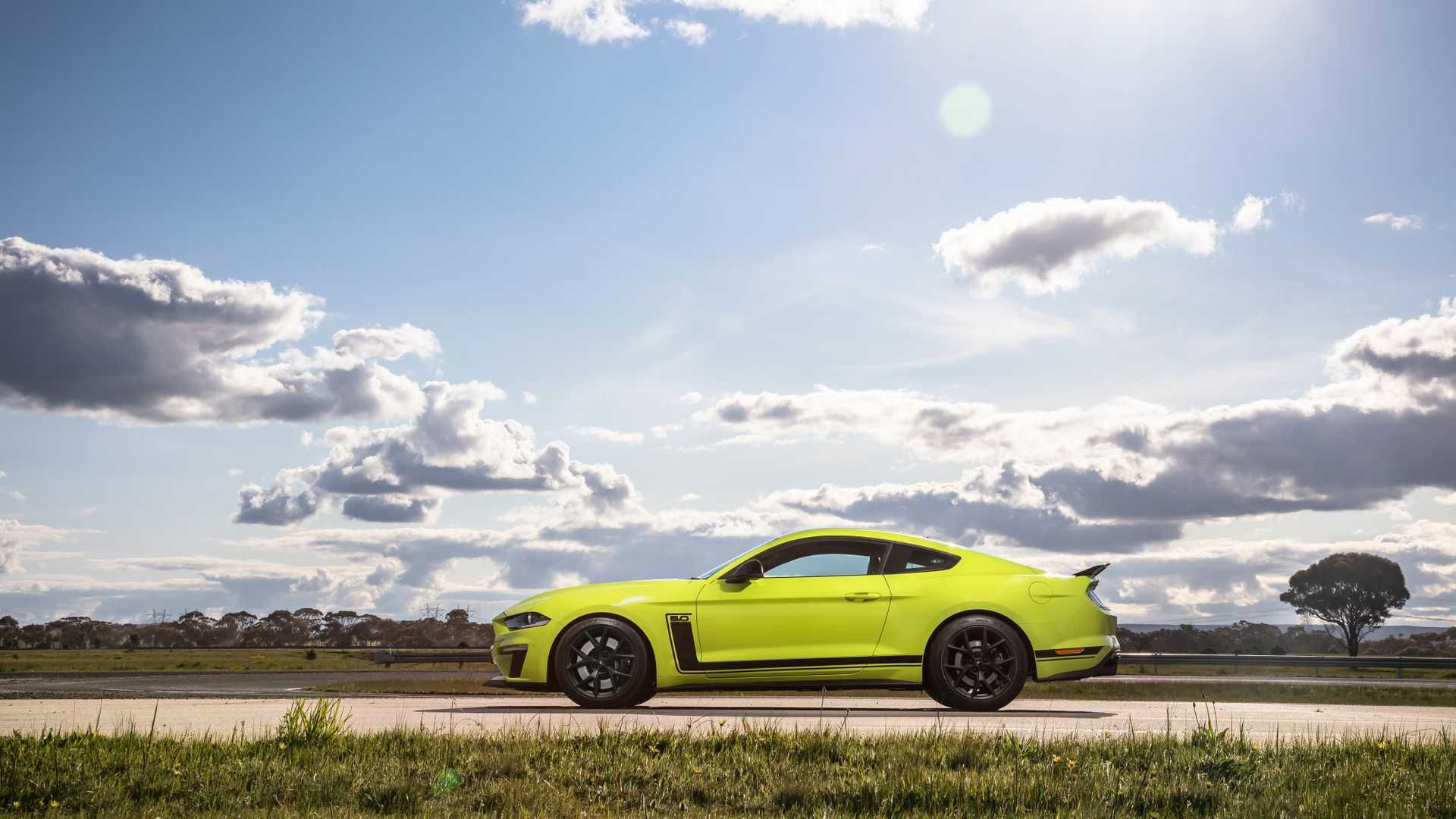 2020 Ford Mustang R-Spec