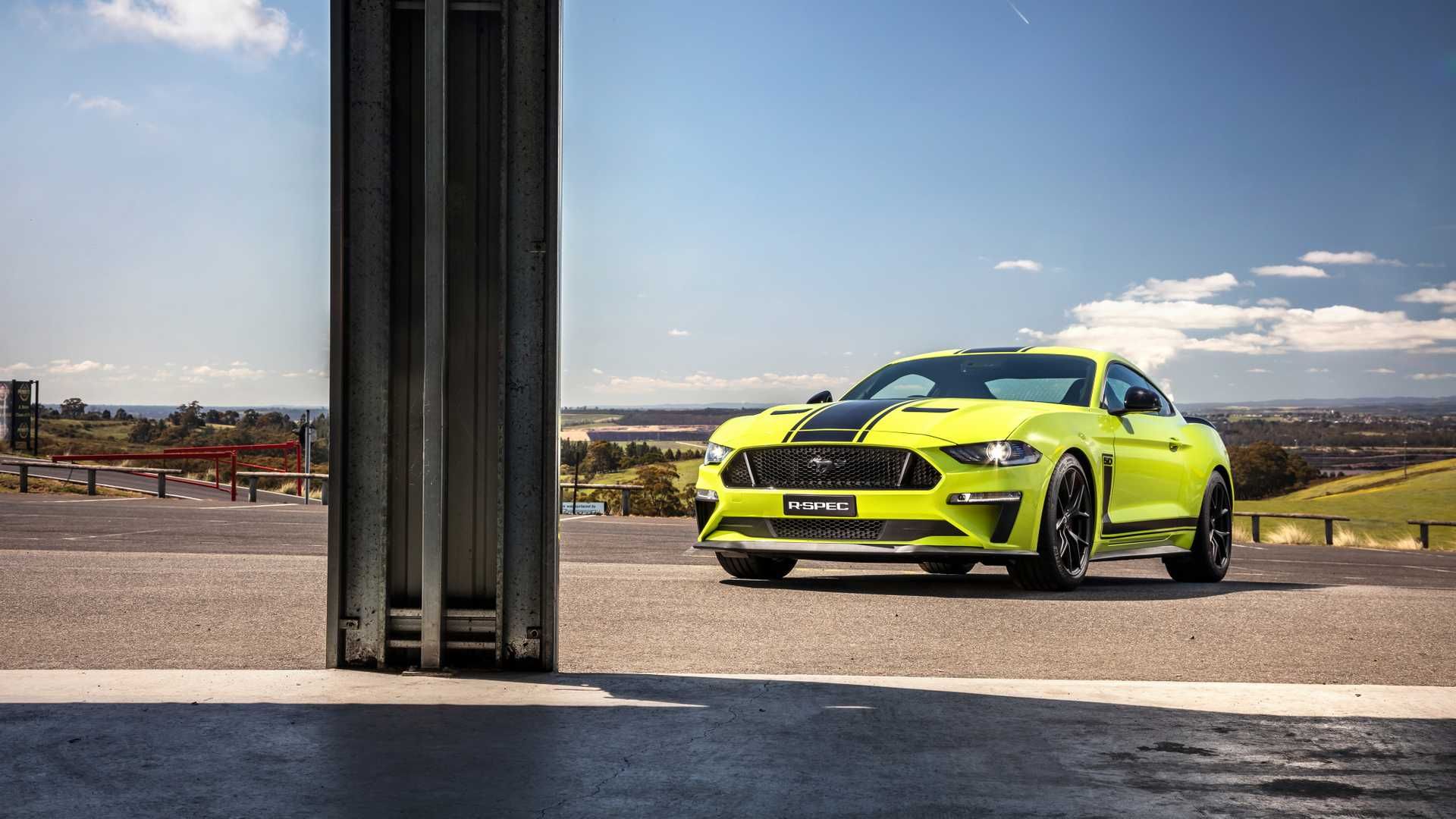 2020 Ford Mustang R-Spec