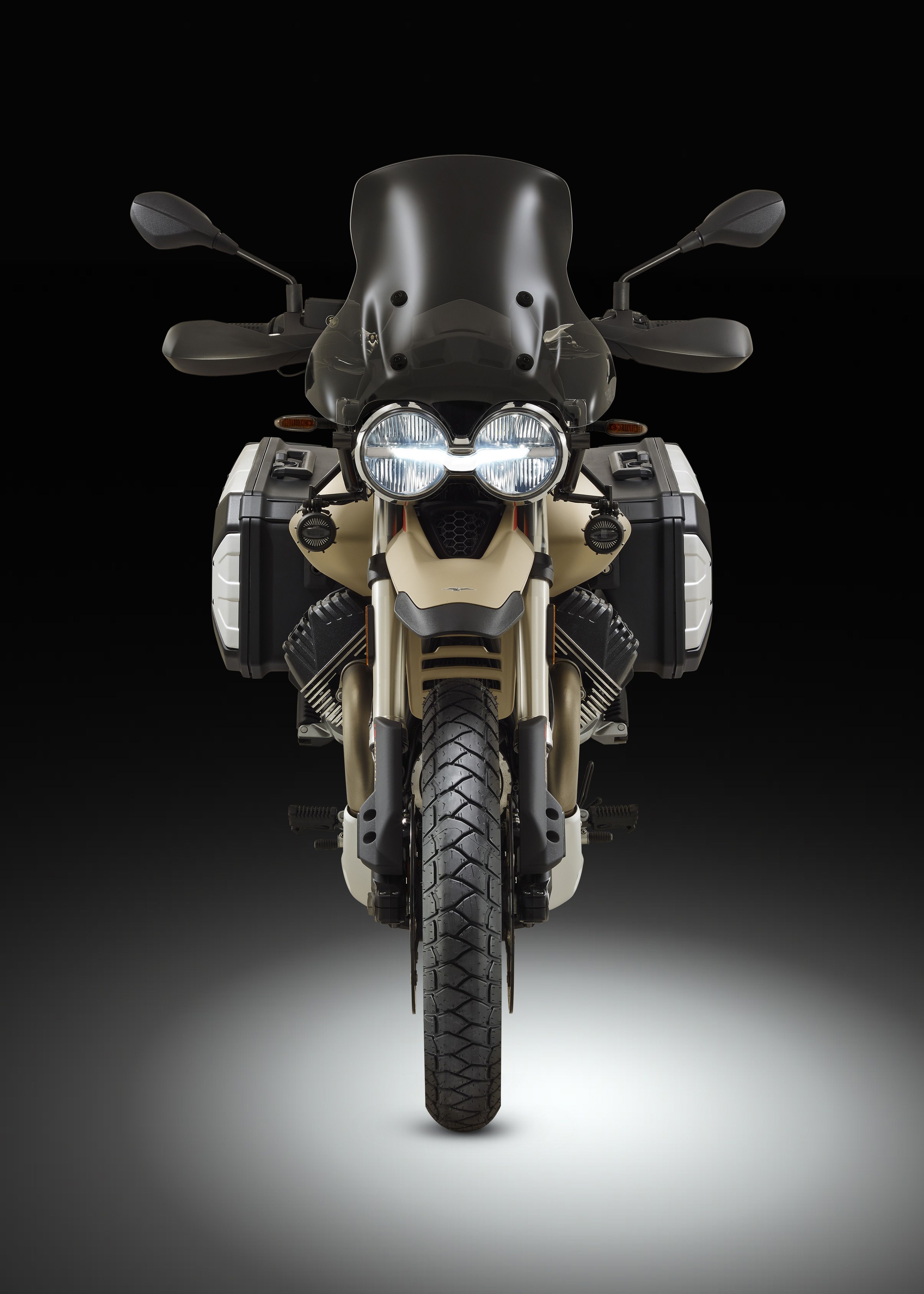 2020 Moto Guzzi V85 TT Travel