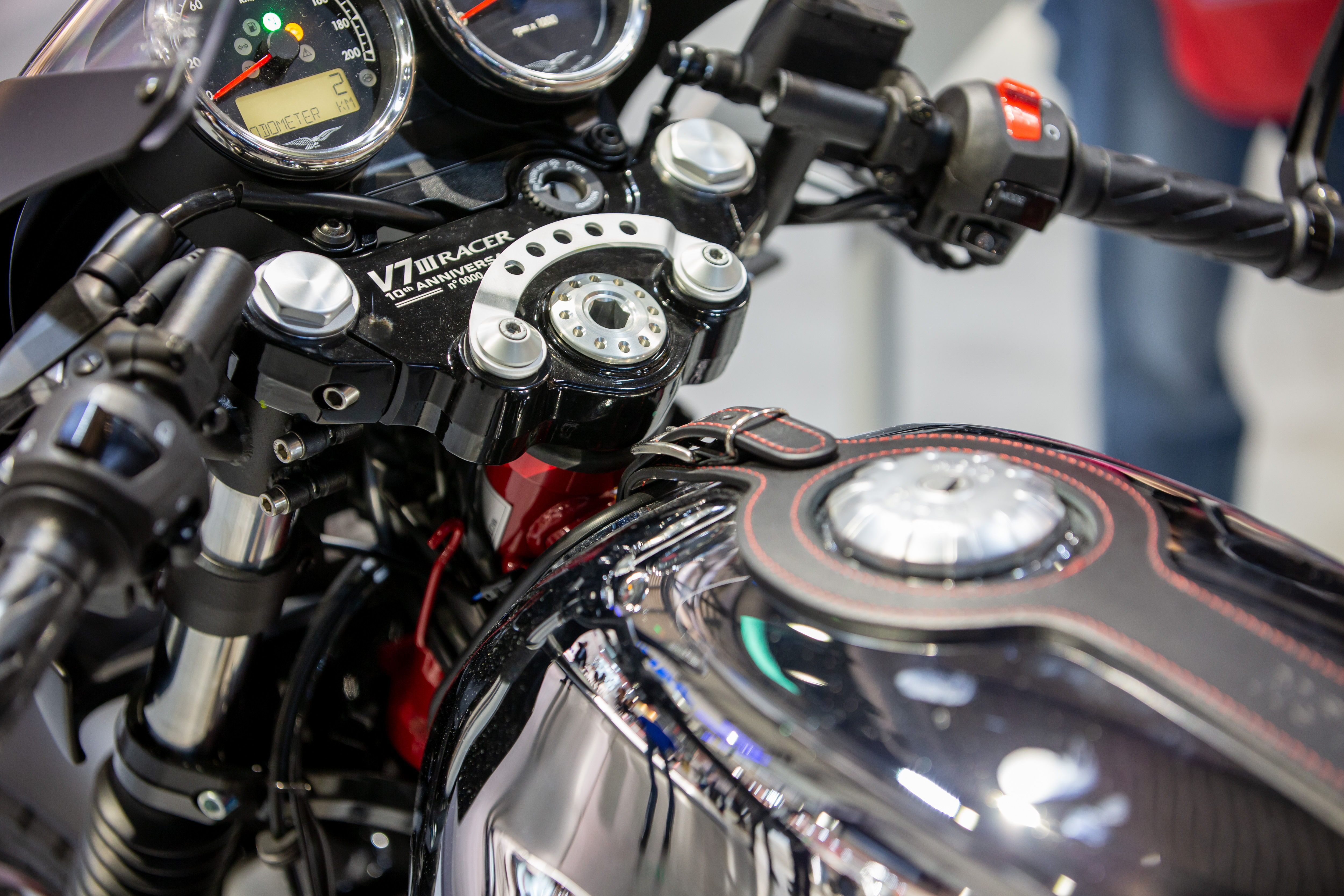 2020 Moto Guzzi V7 III Racer 10th Anniversary