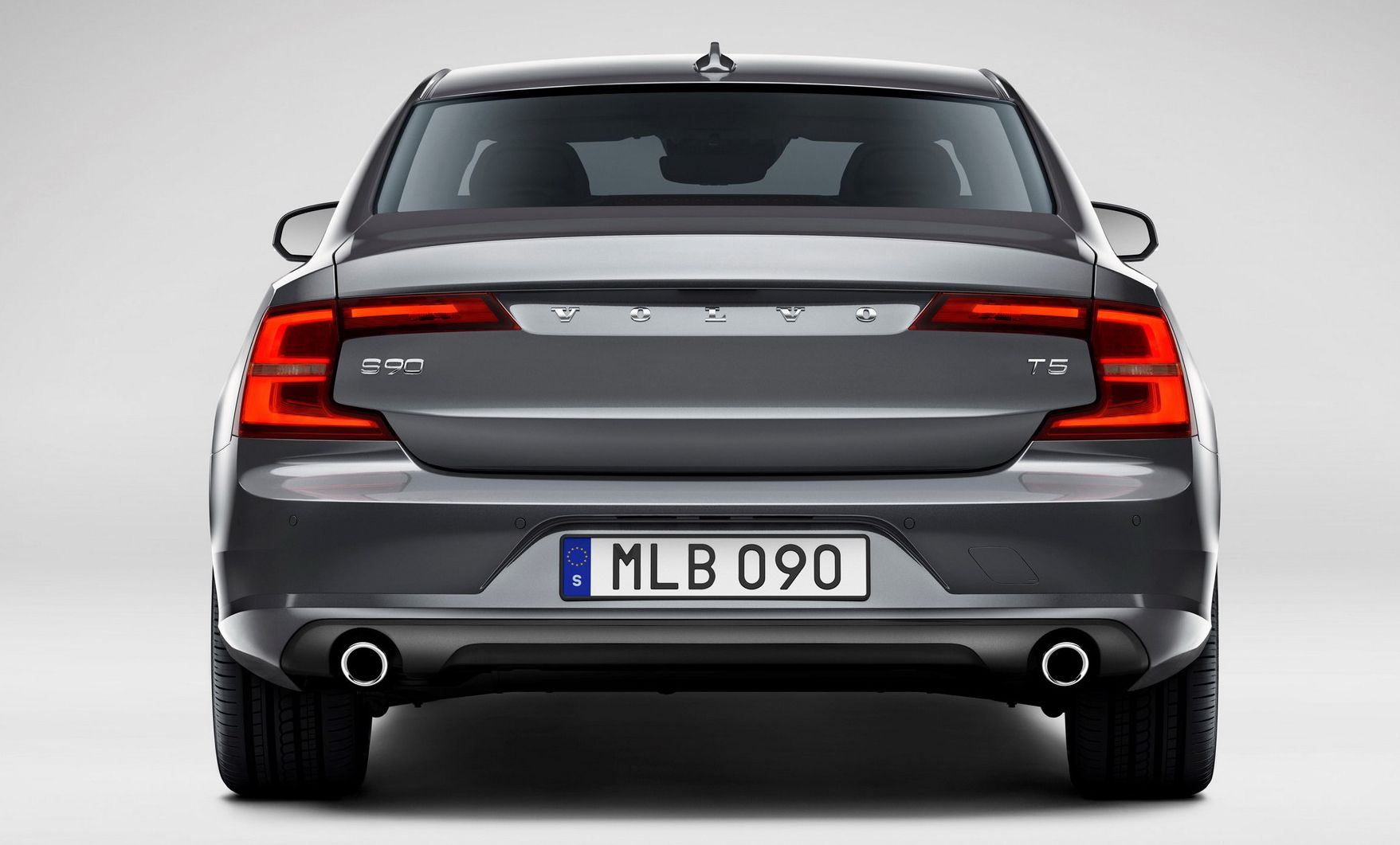 2021 Volvo S90