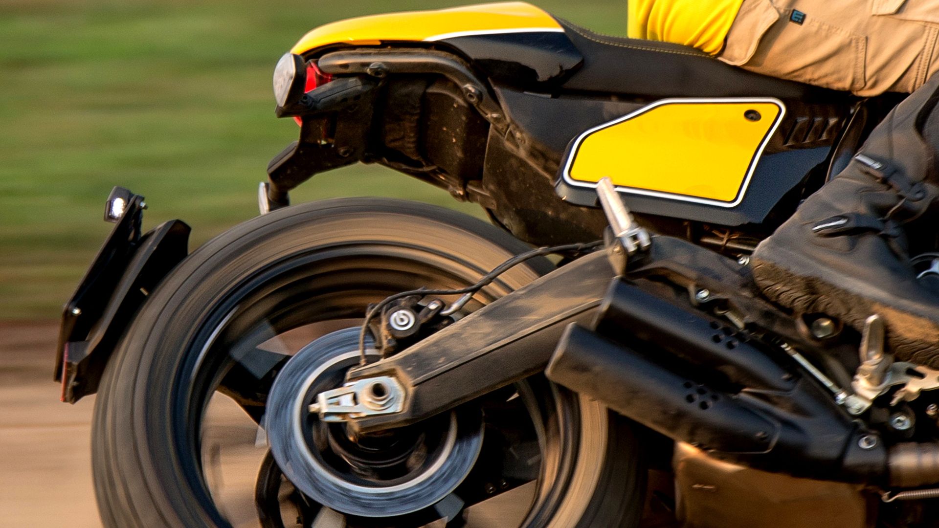 2019 - 2020 Ducati Scrambler Full Throttle