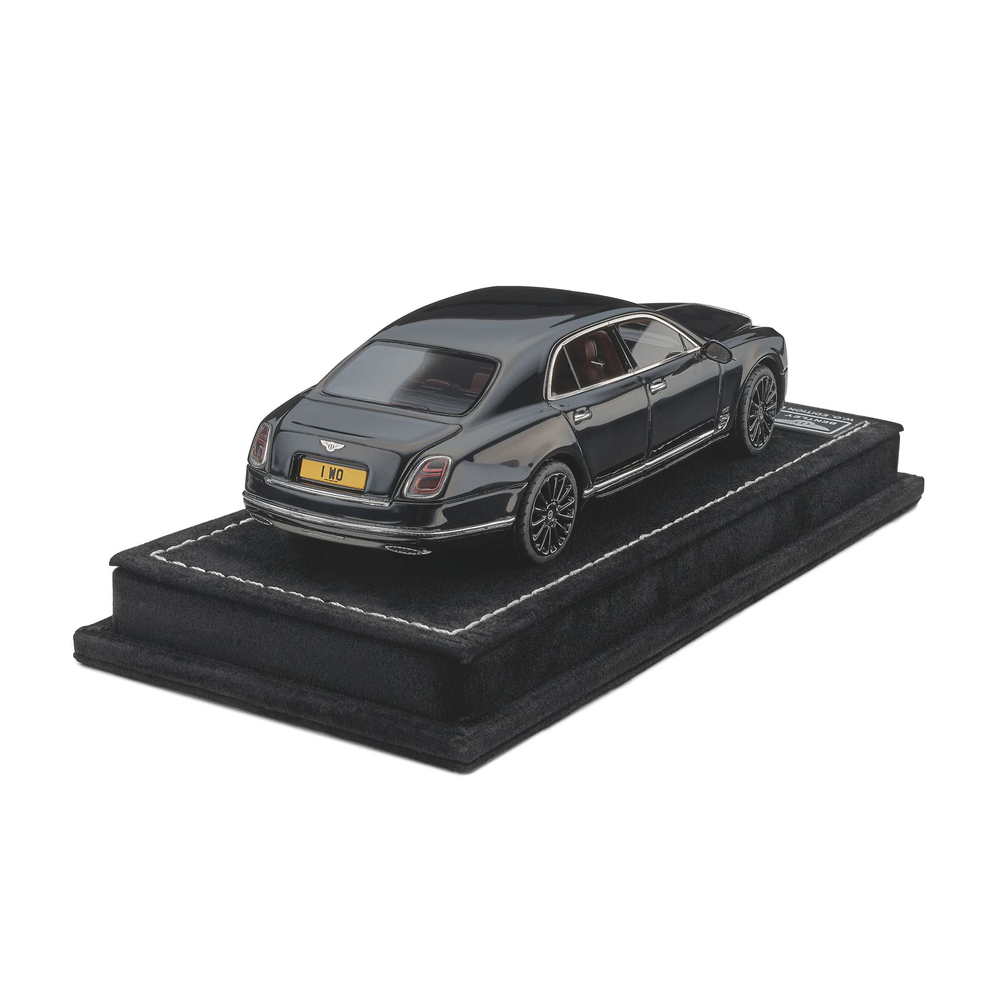 ベントレー ミュルザンヌ 1/43スケール These 1:43 Scale Models of Bentley's Finest Automobiles Make the