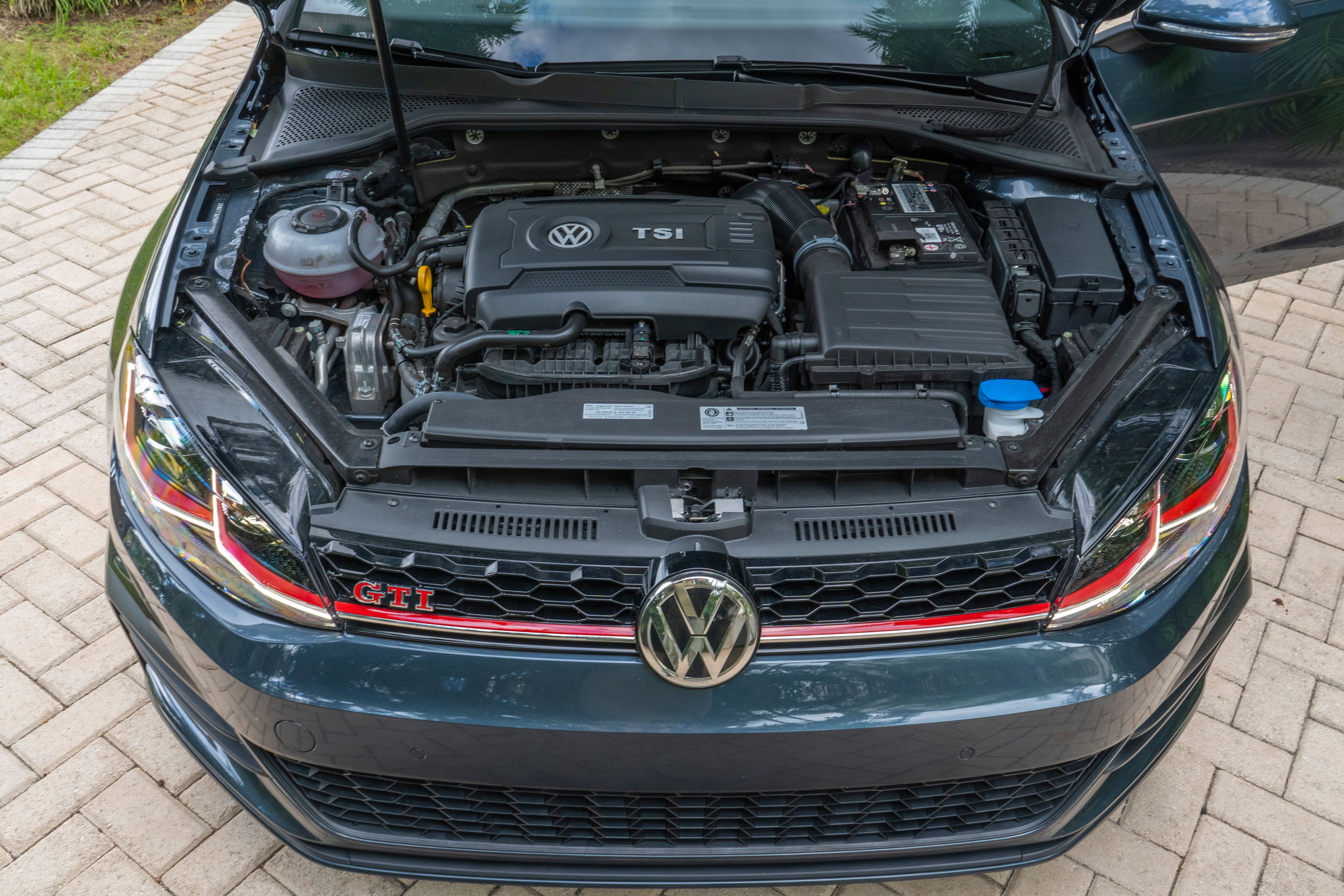 2019 Volkswagen Golf GTi - Driven