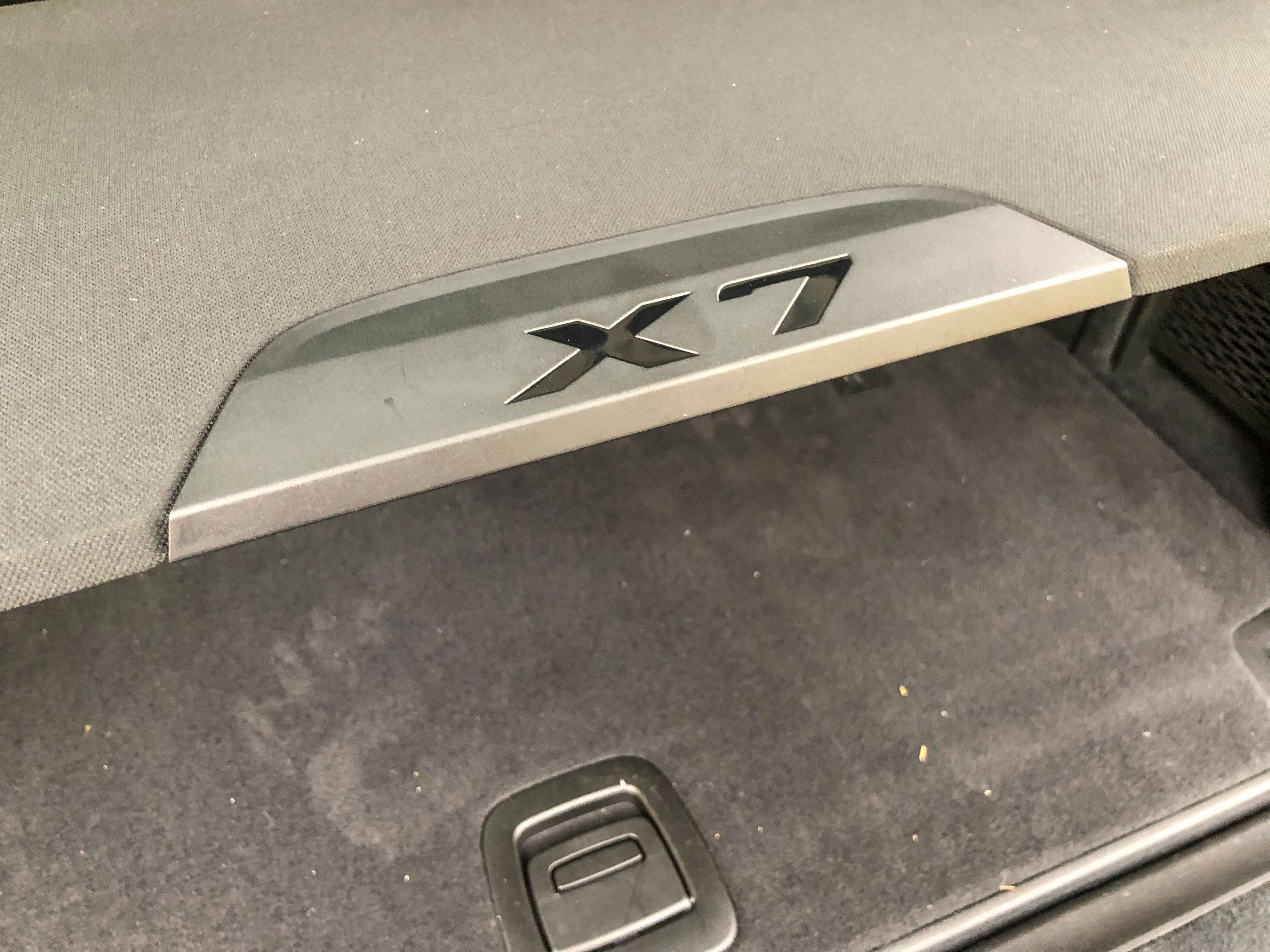 2020 BMW X7 - Driven