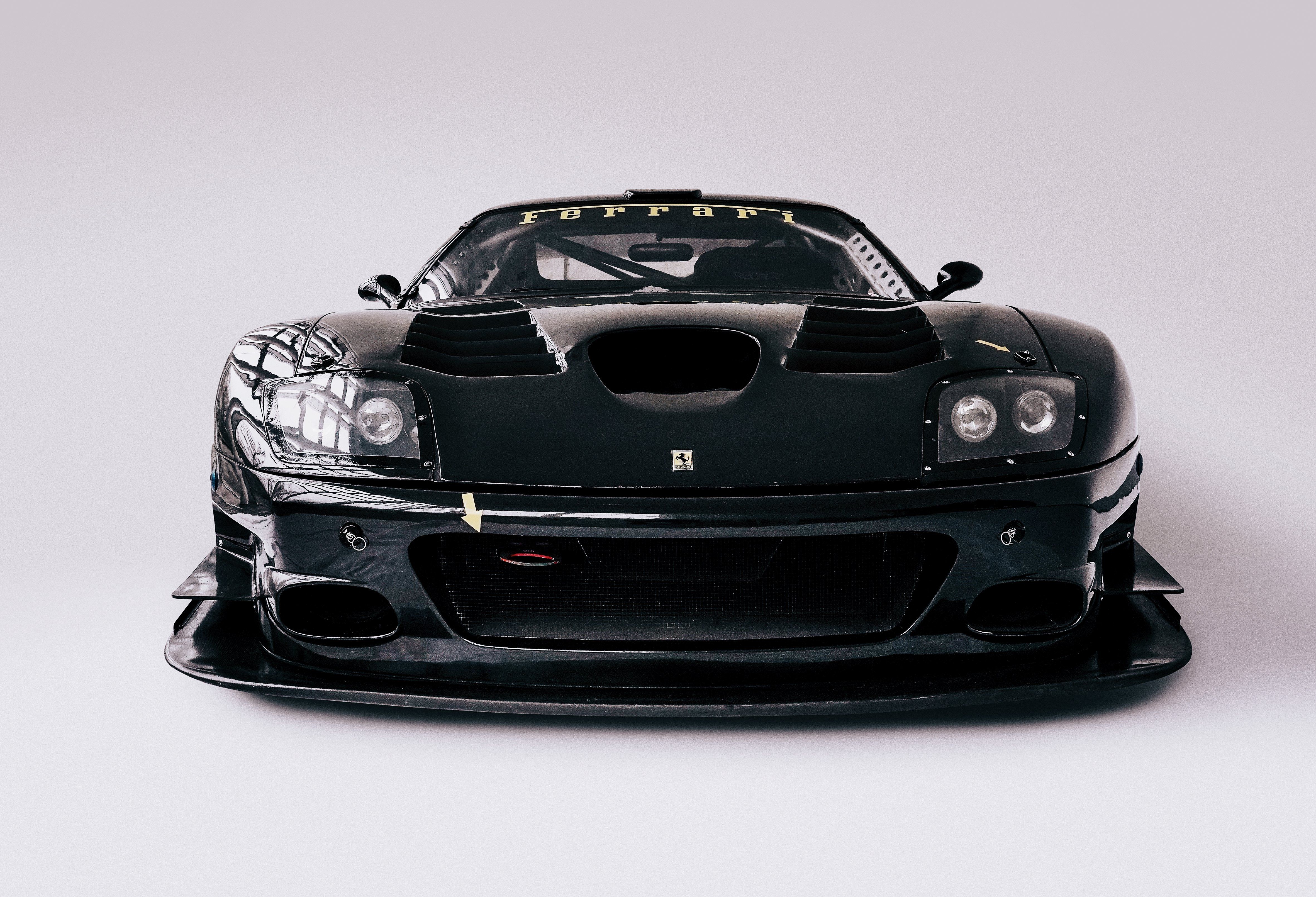 京商　Ferrari フェラーリ 575 GTC Evolution 2005 Amazon | 京商 1/18 Ferrari 575 GTC Evoluzione 2005 Matte