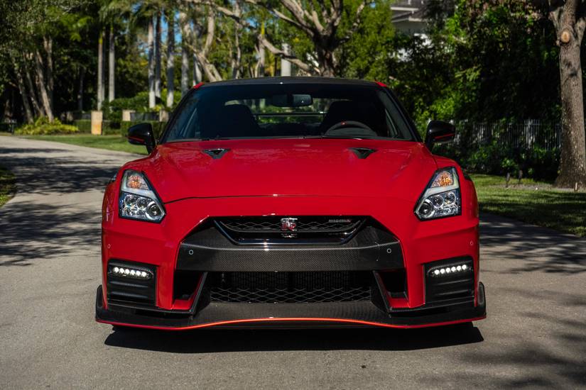 Here's why the Nissan GT-R Is Still Top Dog On The Enthusiast Market