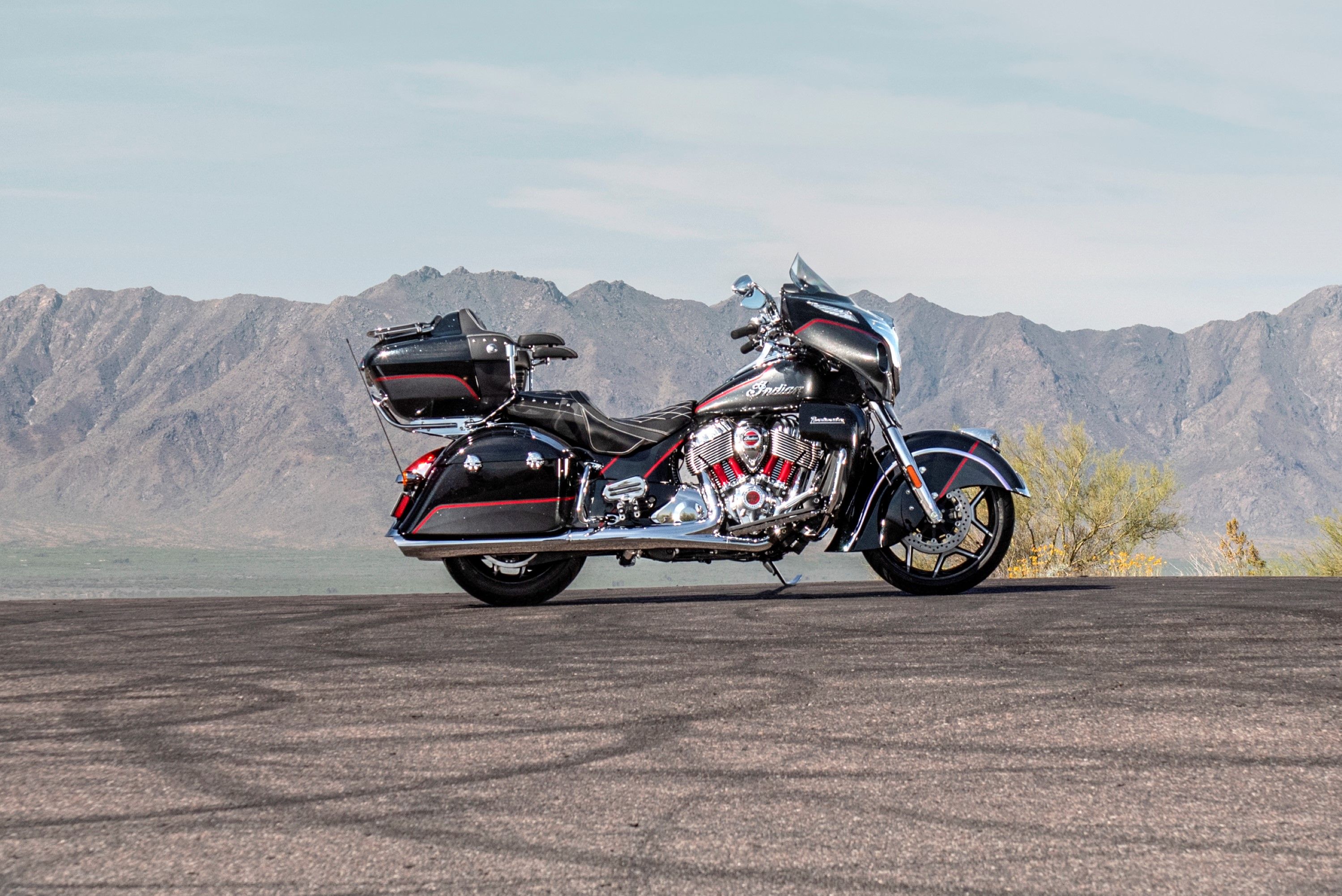 2017 - 2022 Indian Motorcycles brings in their flagship Roadmaster Elite with a new Paint Scheme for 2020