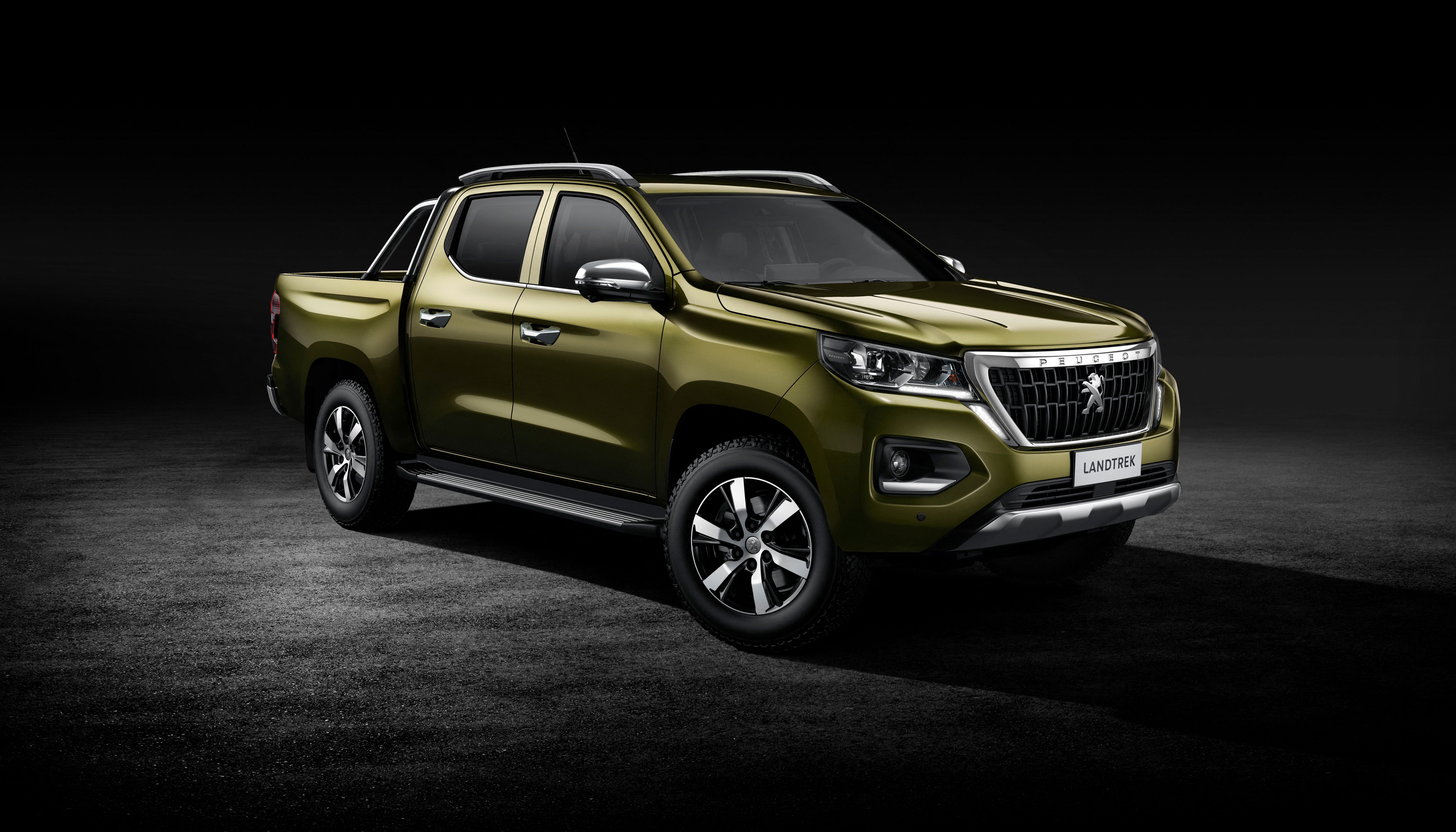 2020 Peugeot Landtrek