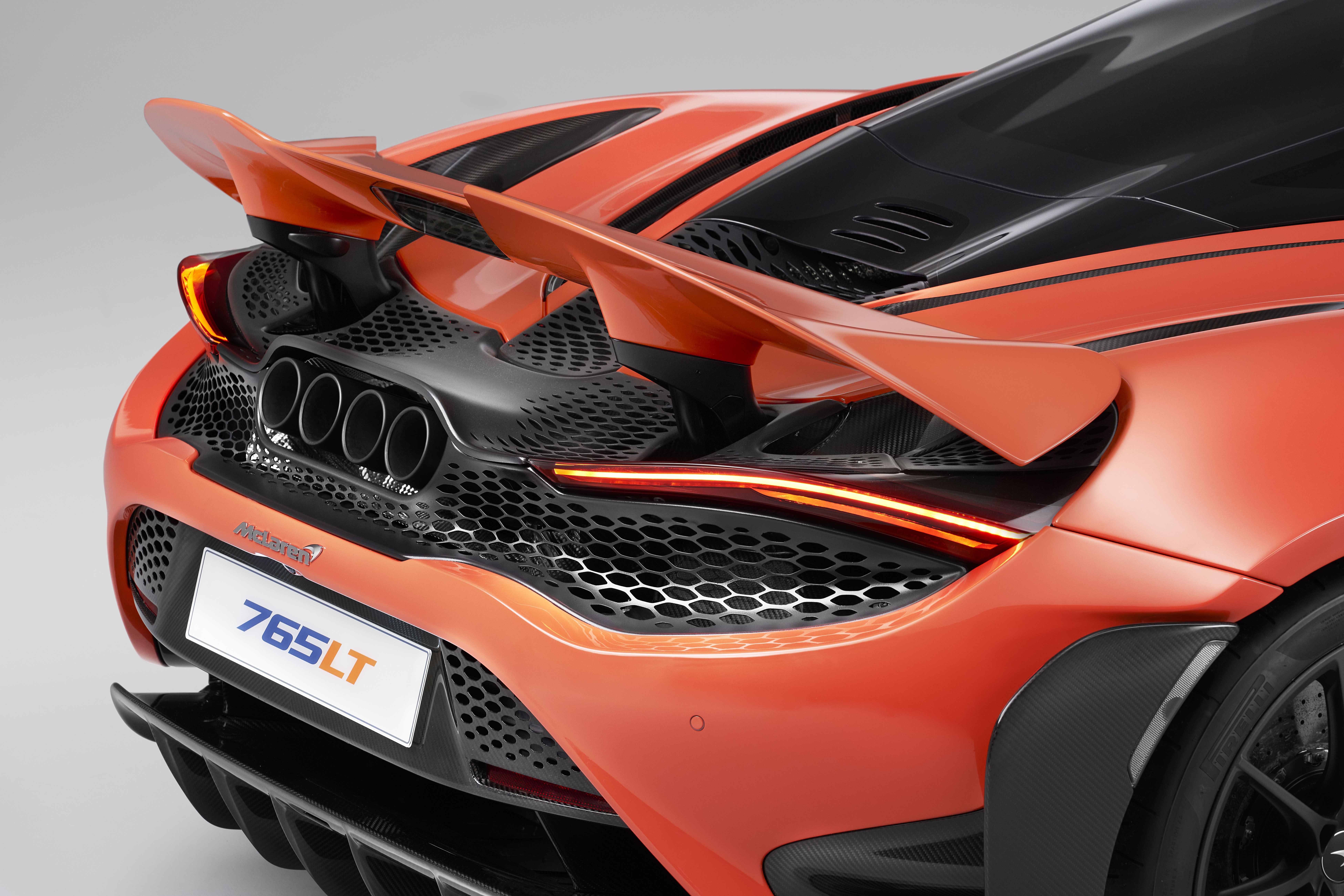 2019 McLaren 765LT