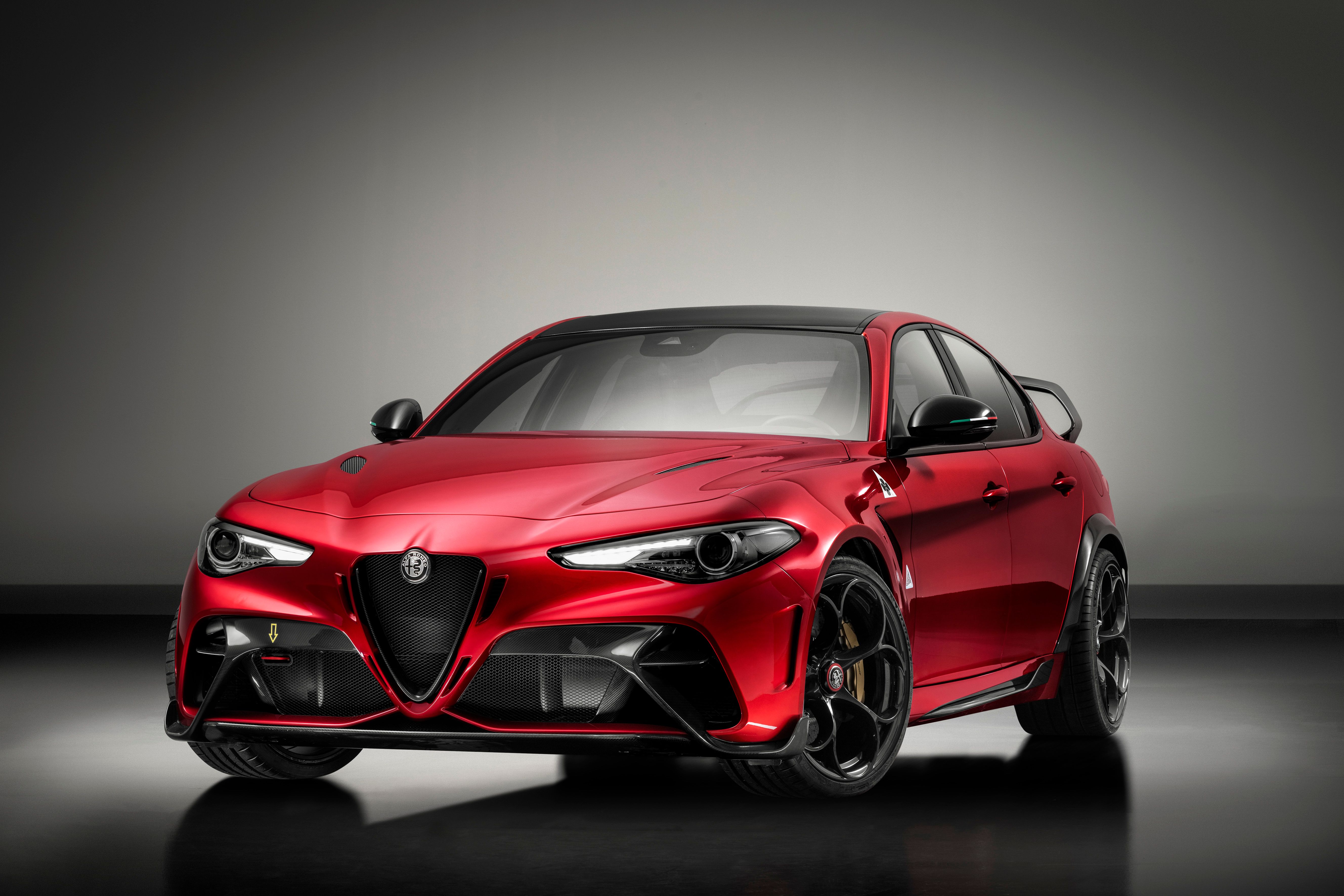 2021 Going Extreme: The Alfa Romeo Giulia GTA and GTAm