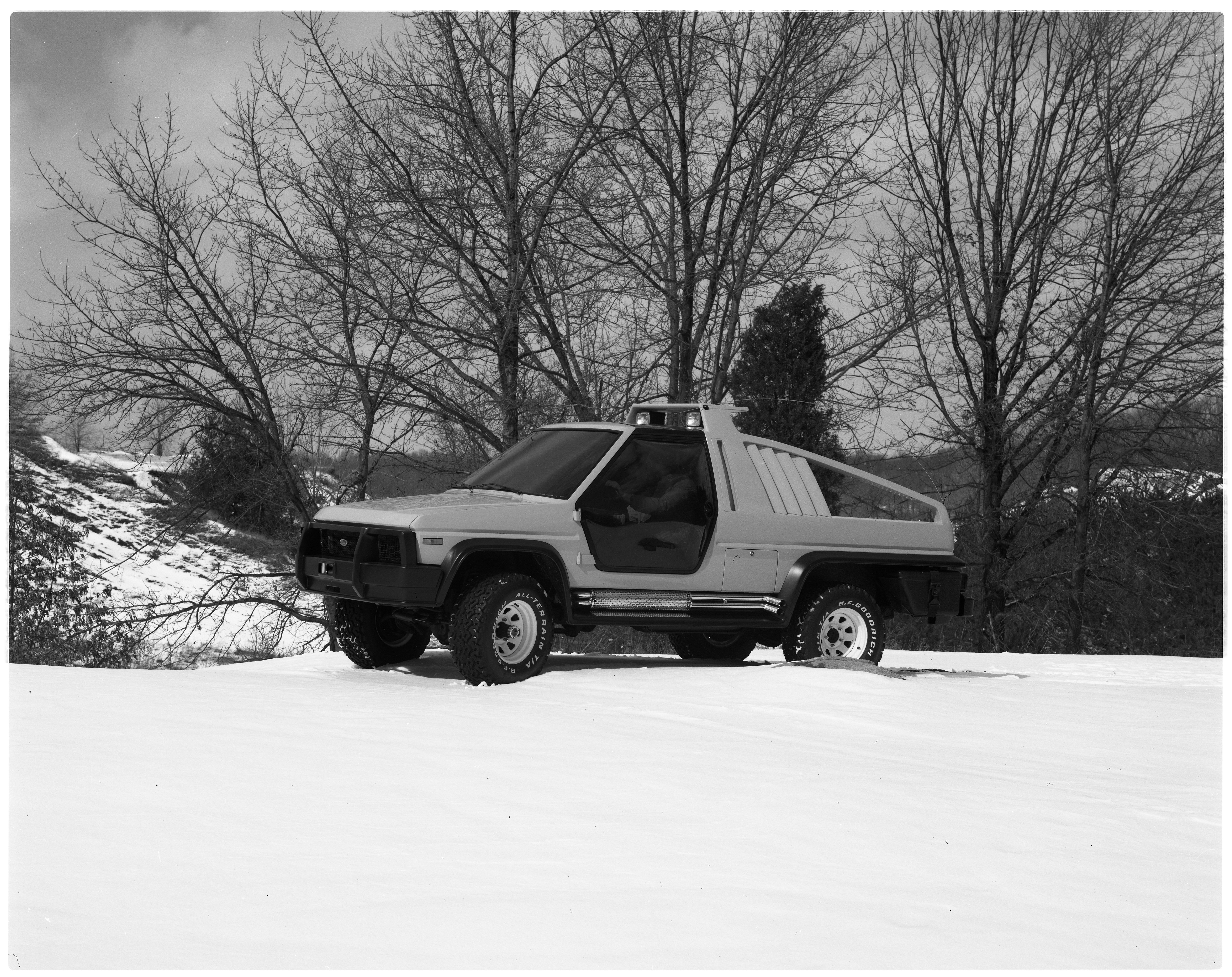 1981 Ford Bronco Montana Lobo Concept