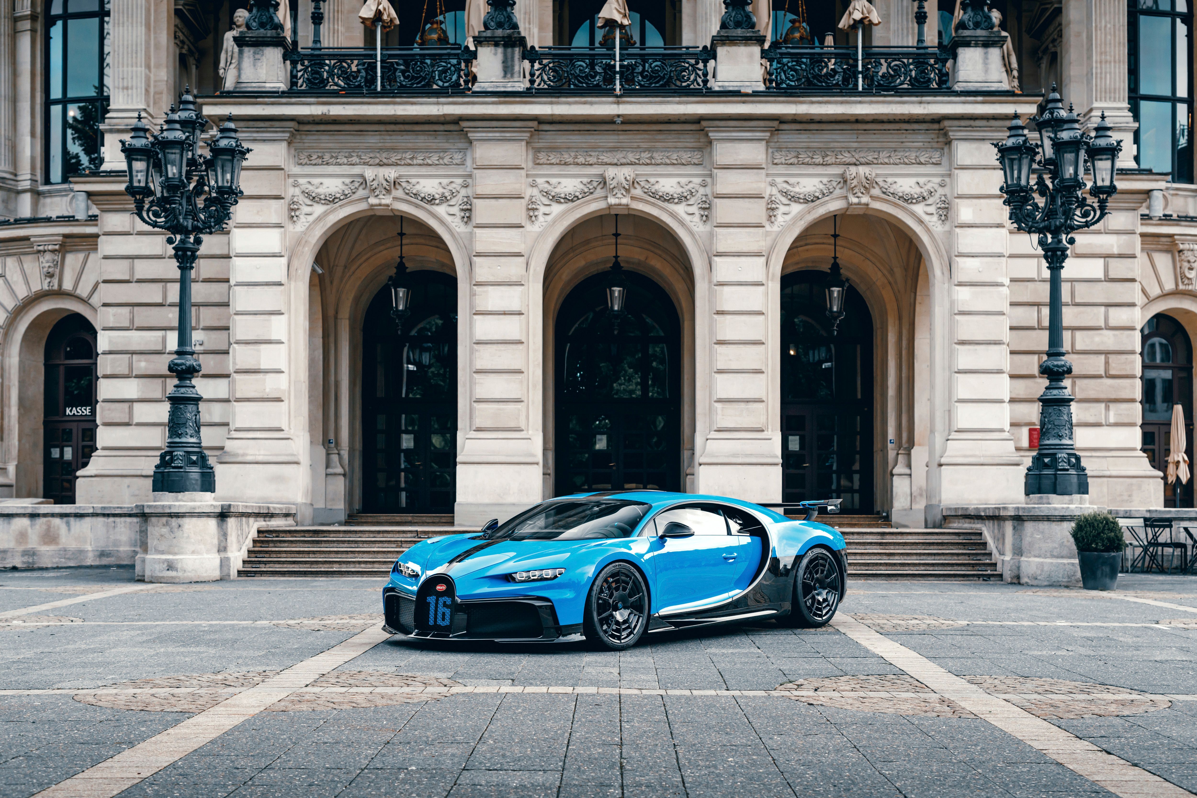 2021 The Bugatti Chiron Pur Sport Is Better On The Road Than You'd Expect