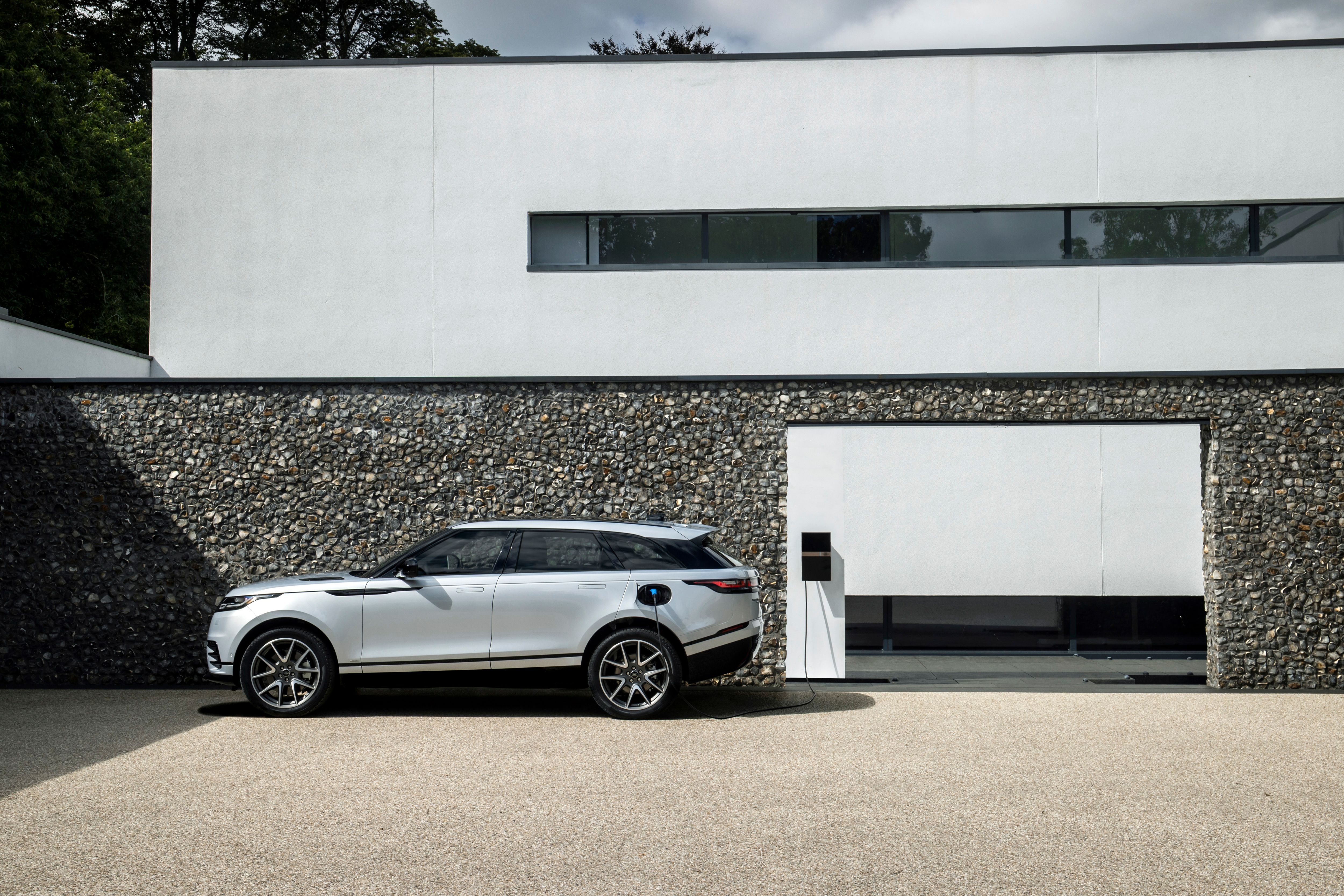 2021 Range Rover Velar Plug-In Hybrid