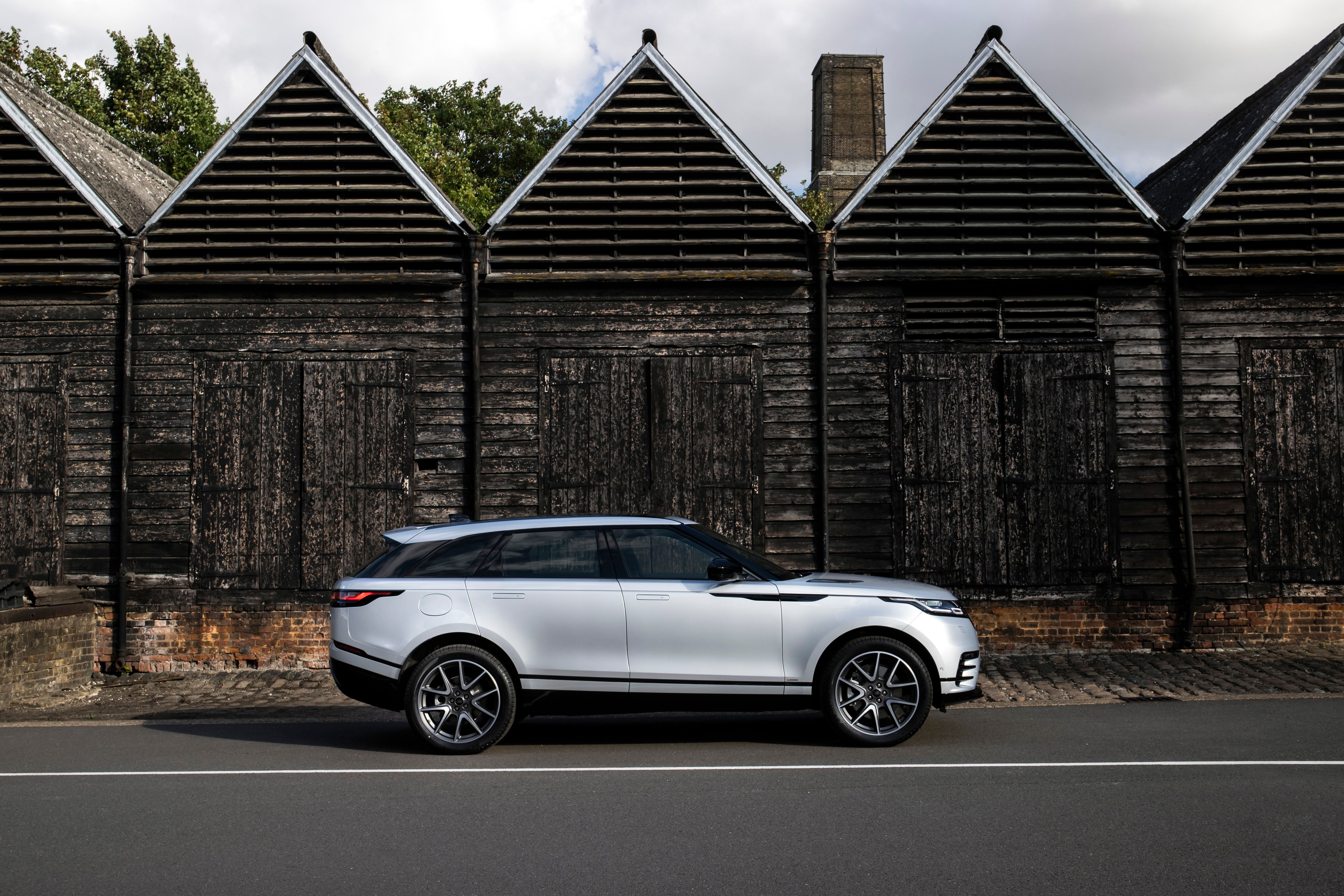 2021 Range Rover Velar Plug-In Hybrid