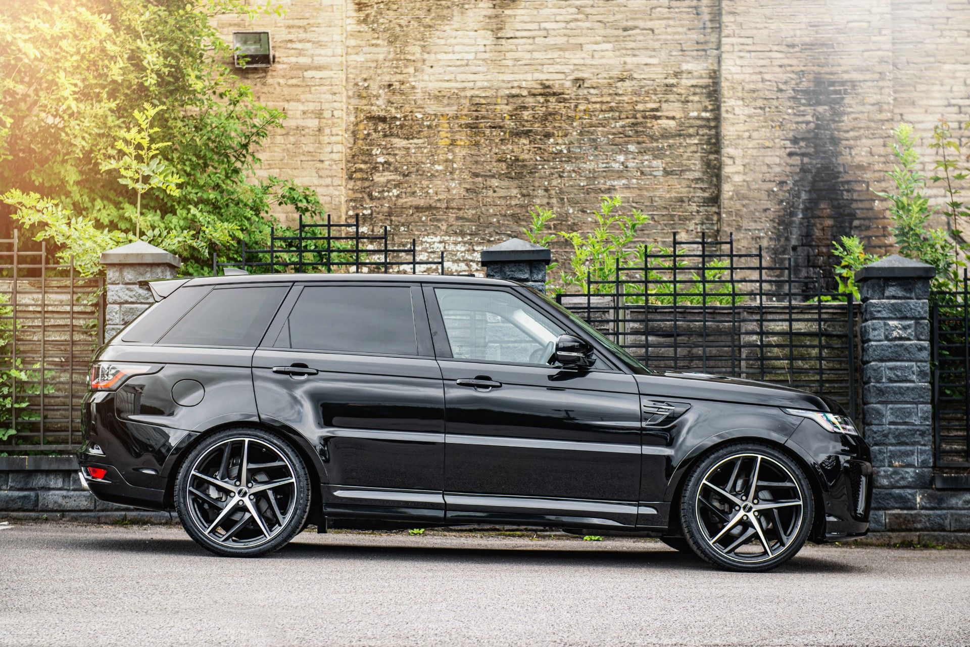 2018 Land Rover Range Rover Sport Autobiography by Kahn Automobiles