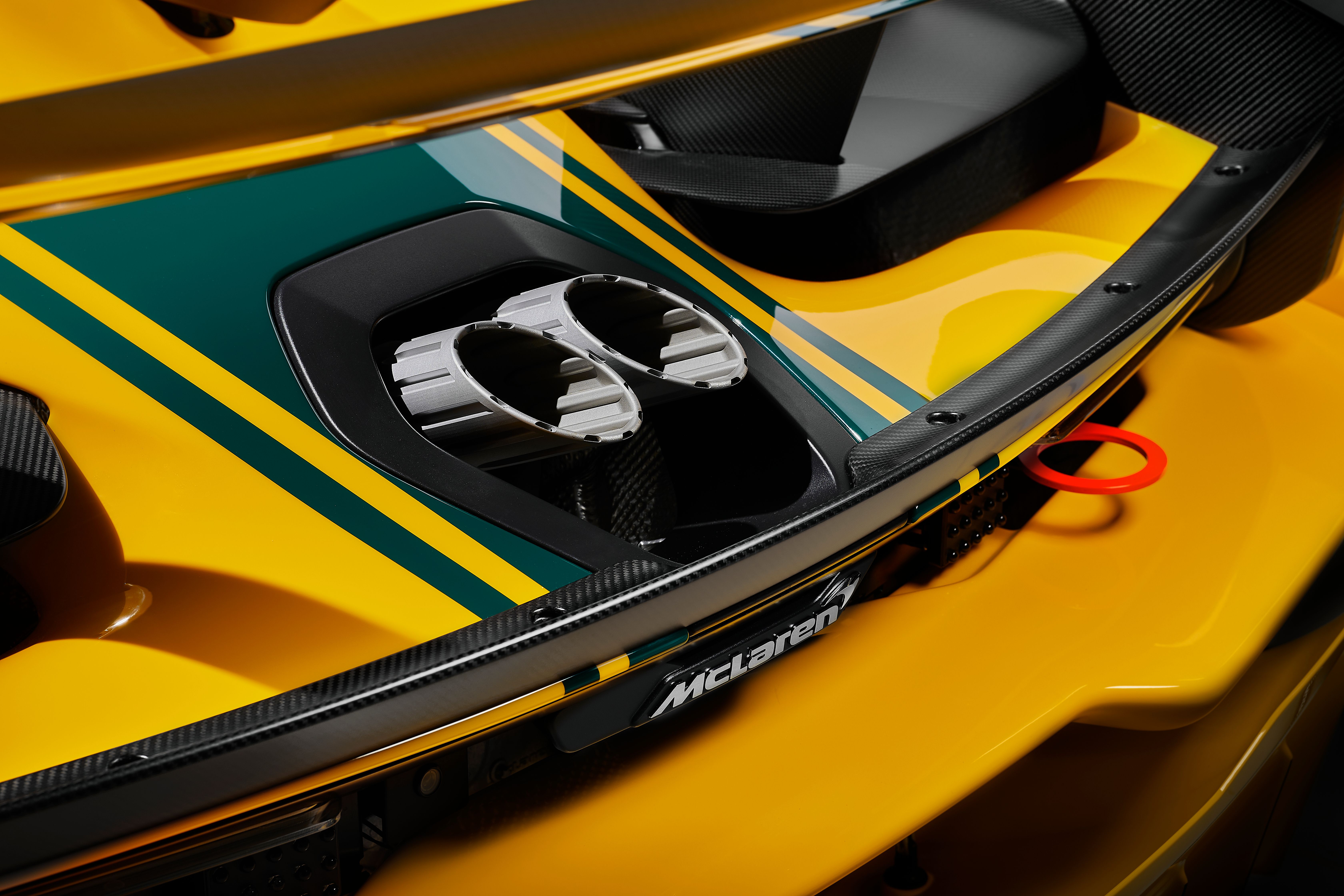 2021 McLaren Senna GTR LM