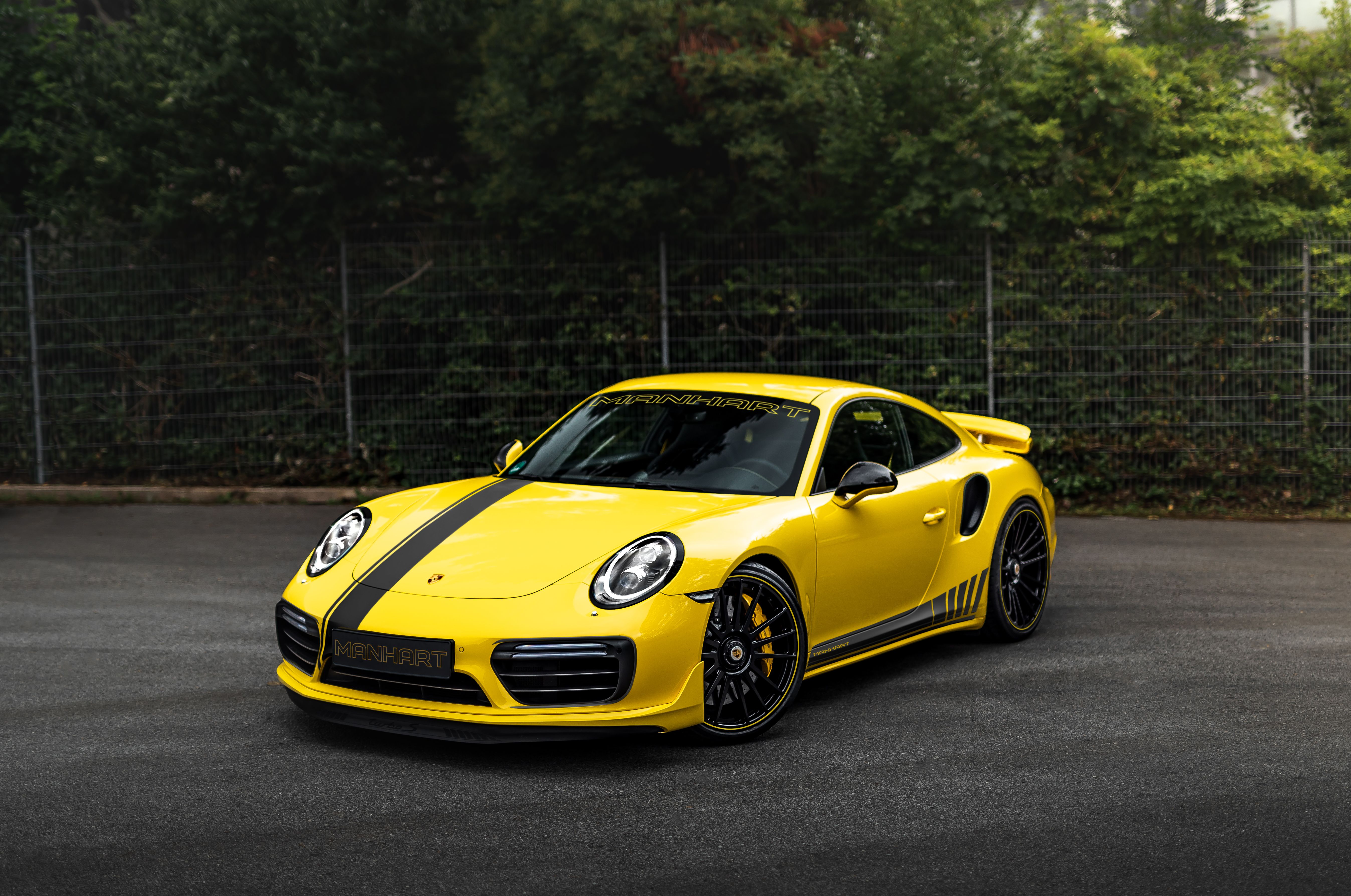 2020 Porsche 911 Turbo S 991.2 by Manhart