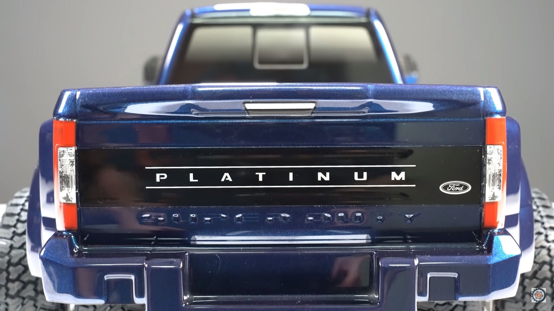 This Radio-Controlled Ford F450 Dually Is The Workhorse of the RC World