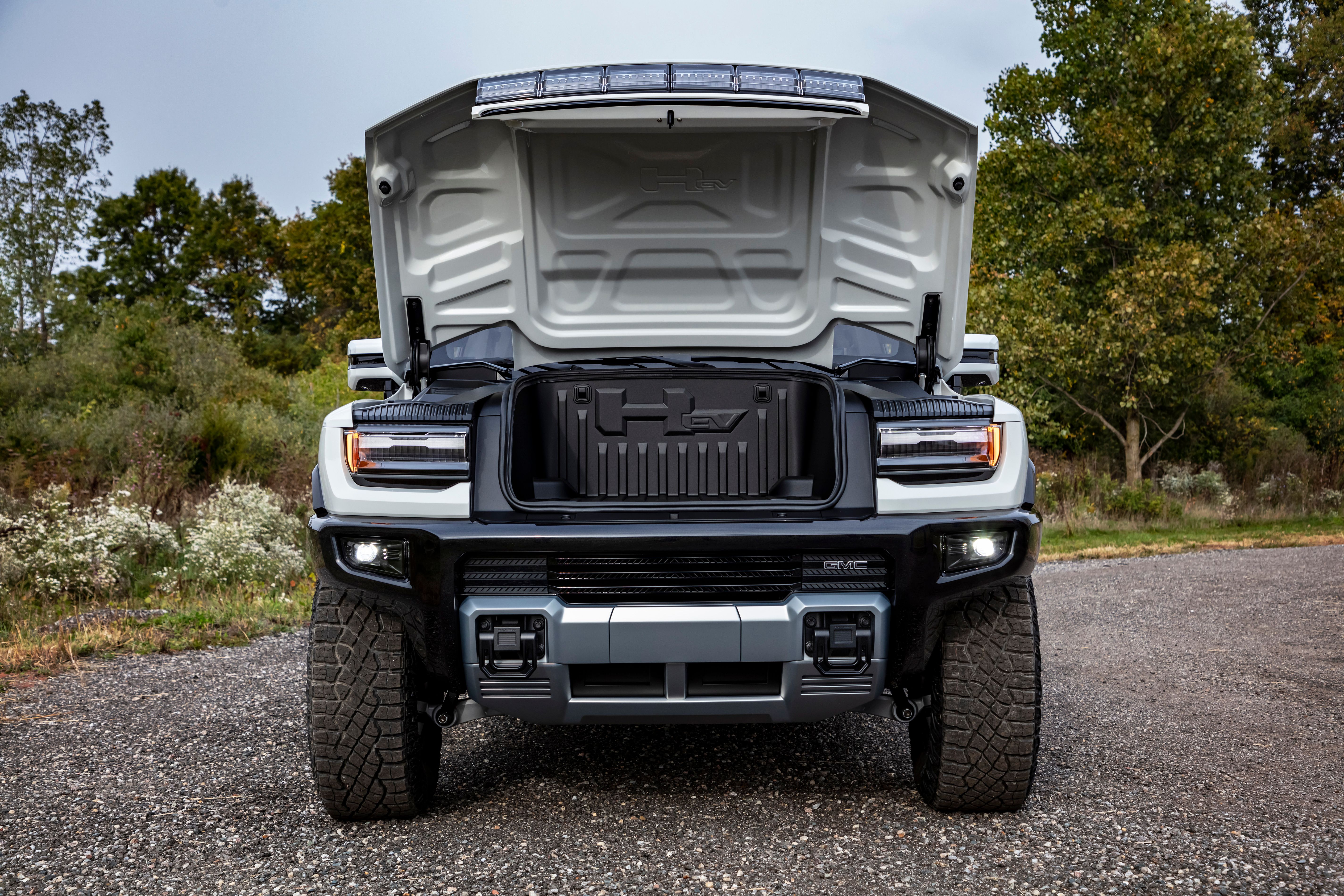 2022 GMC Hummer EV - Highlights and Photo Gallery