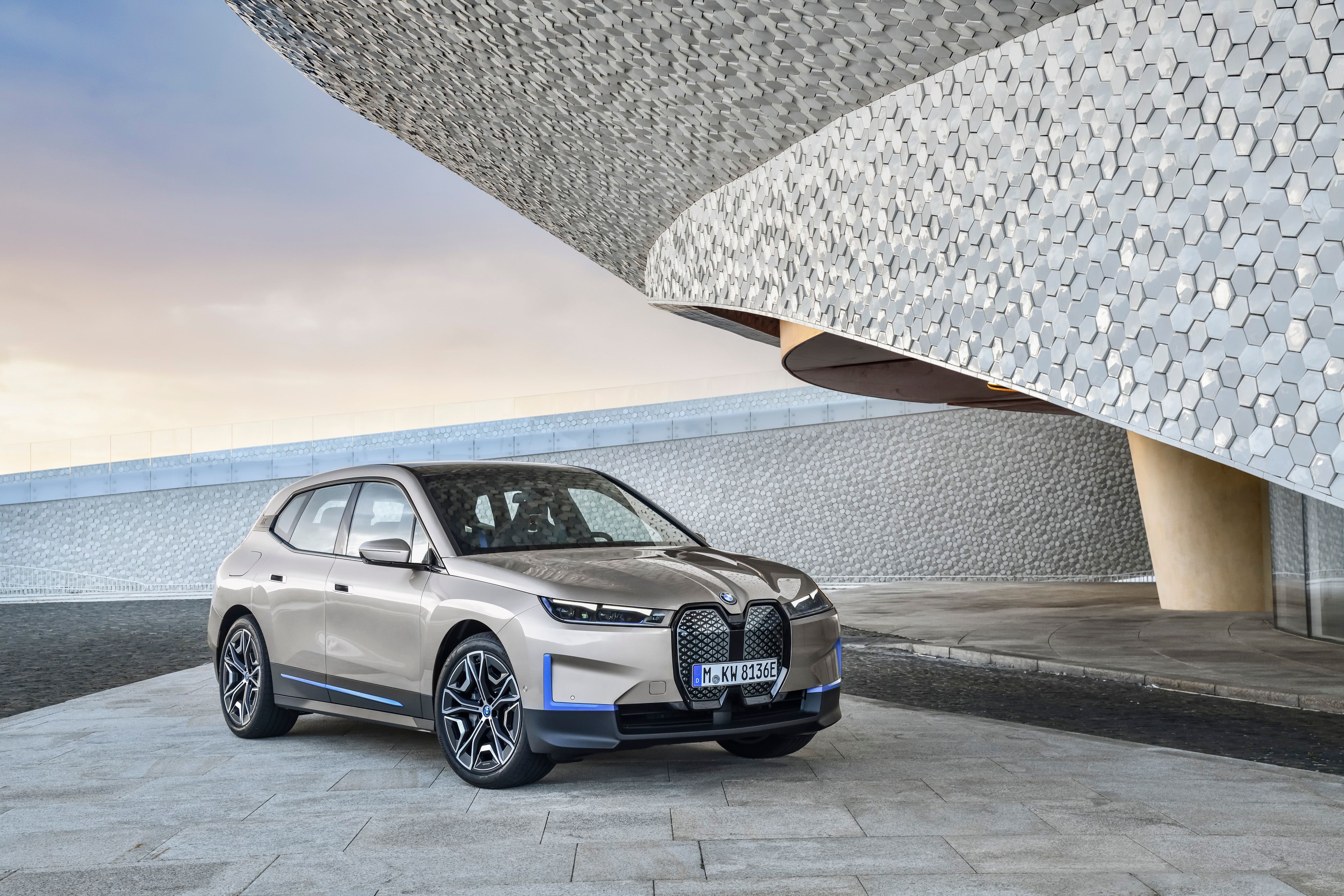 2022 BMW iX