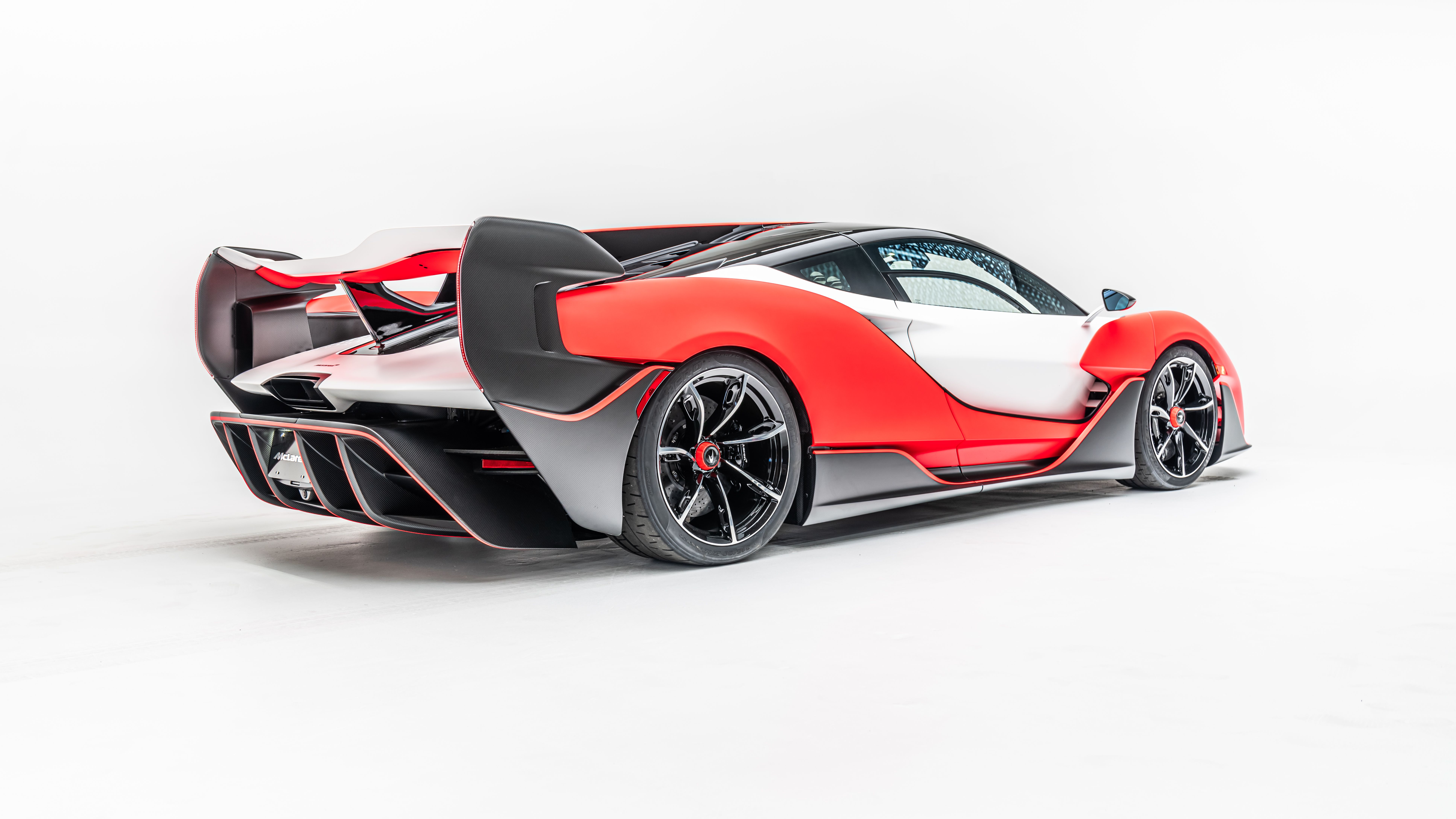 2021 McLaren Sabre