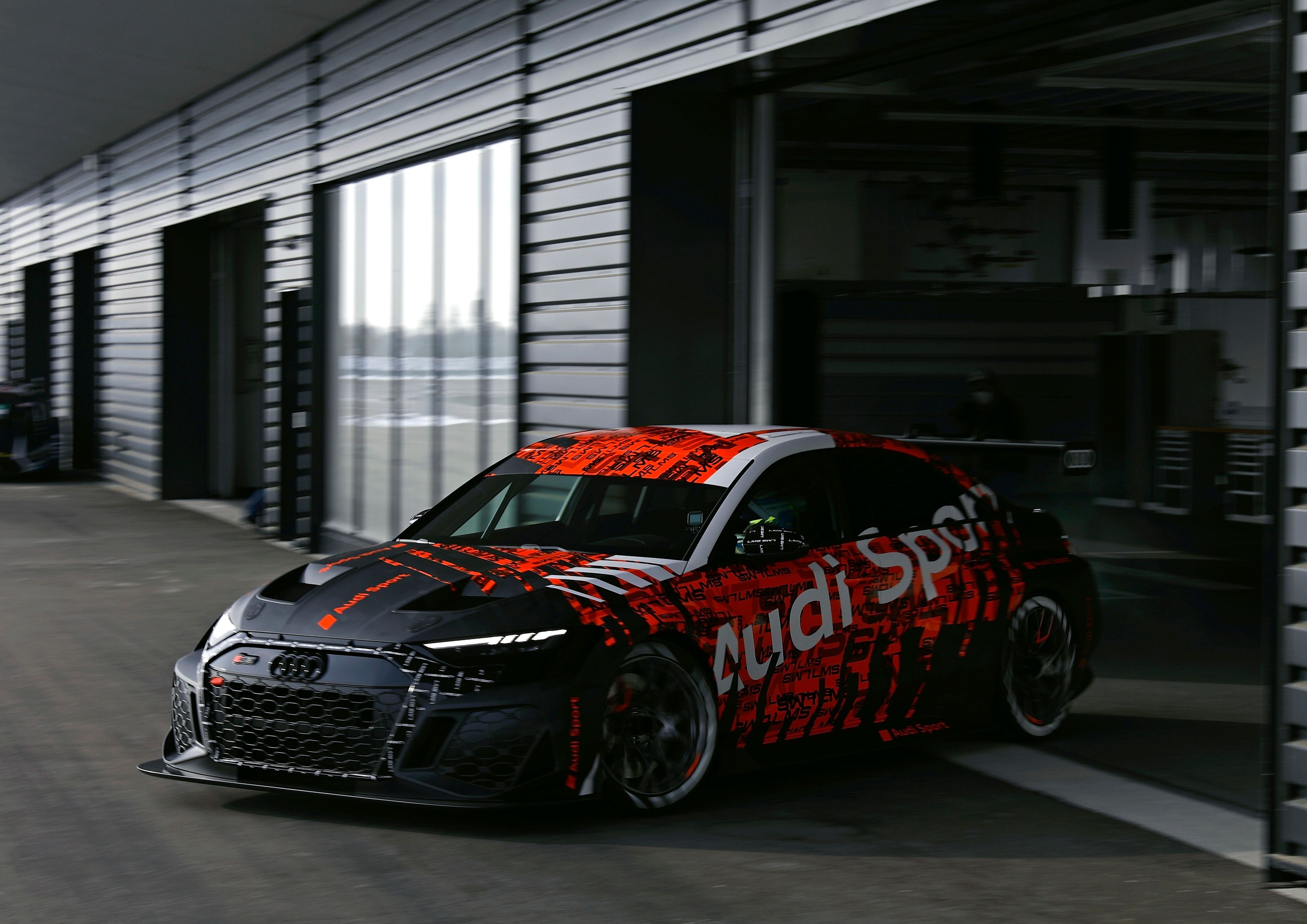 2021 Audi RS3 LMS