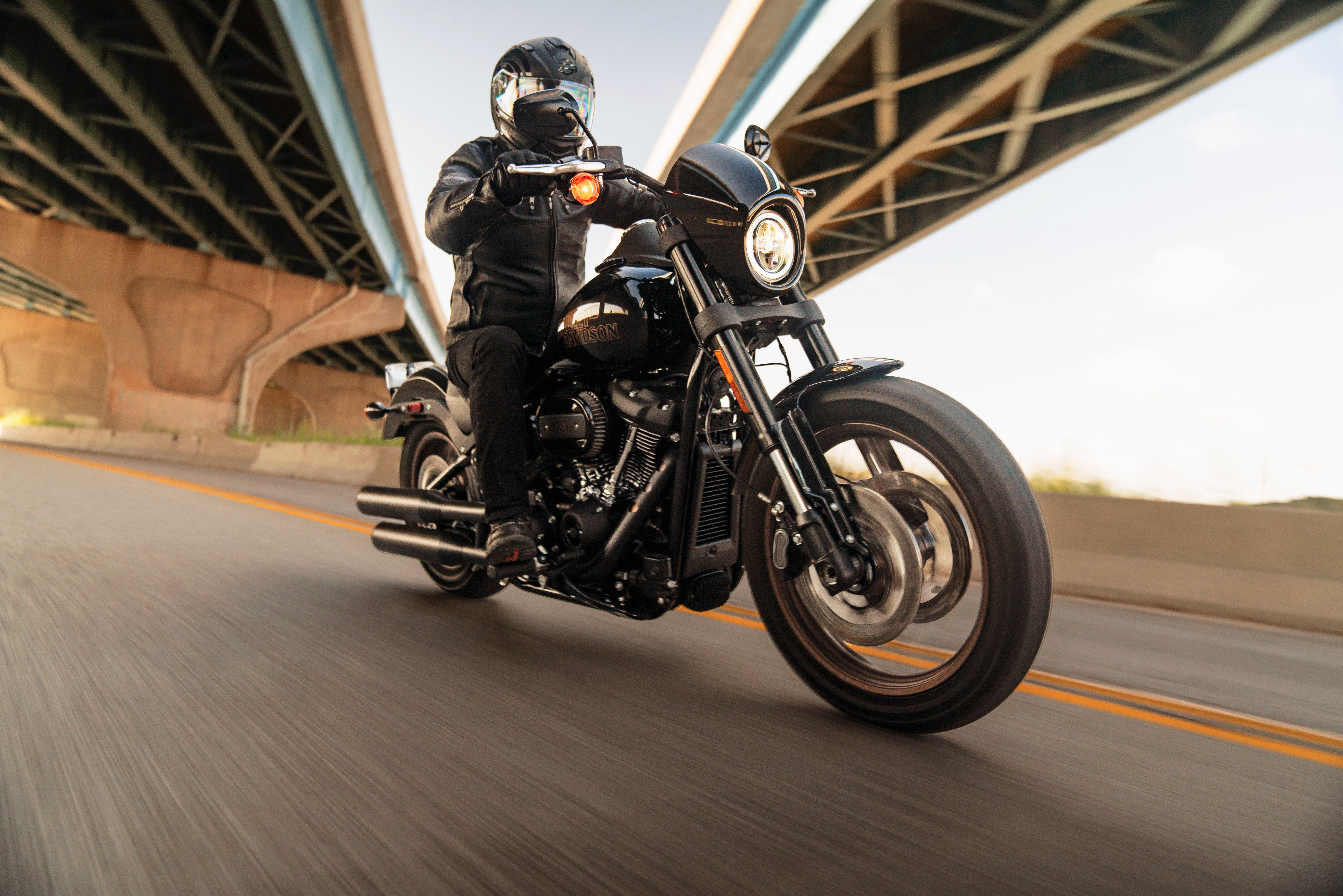 Black Harley-Davidson Low Rider S