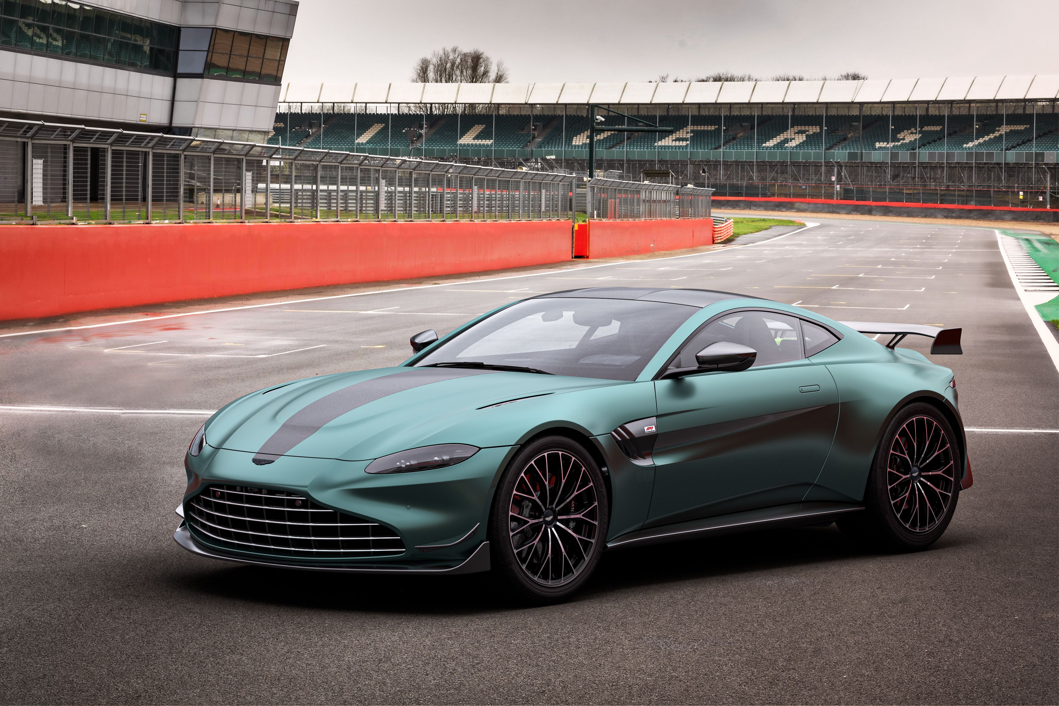 2021 Aston Martin Vantage F1 Edition