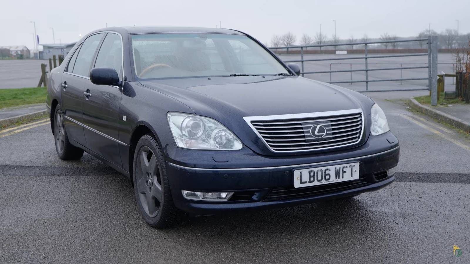 Can An Old Lexus Really Give You A V8 With Luxury and Reliability?