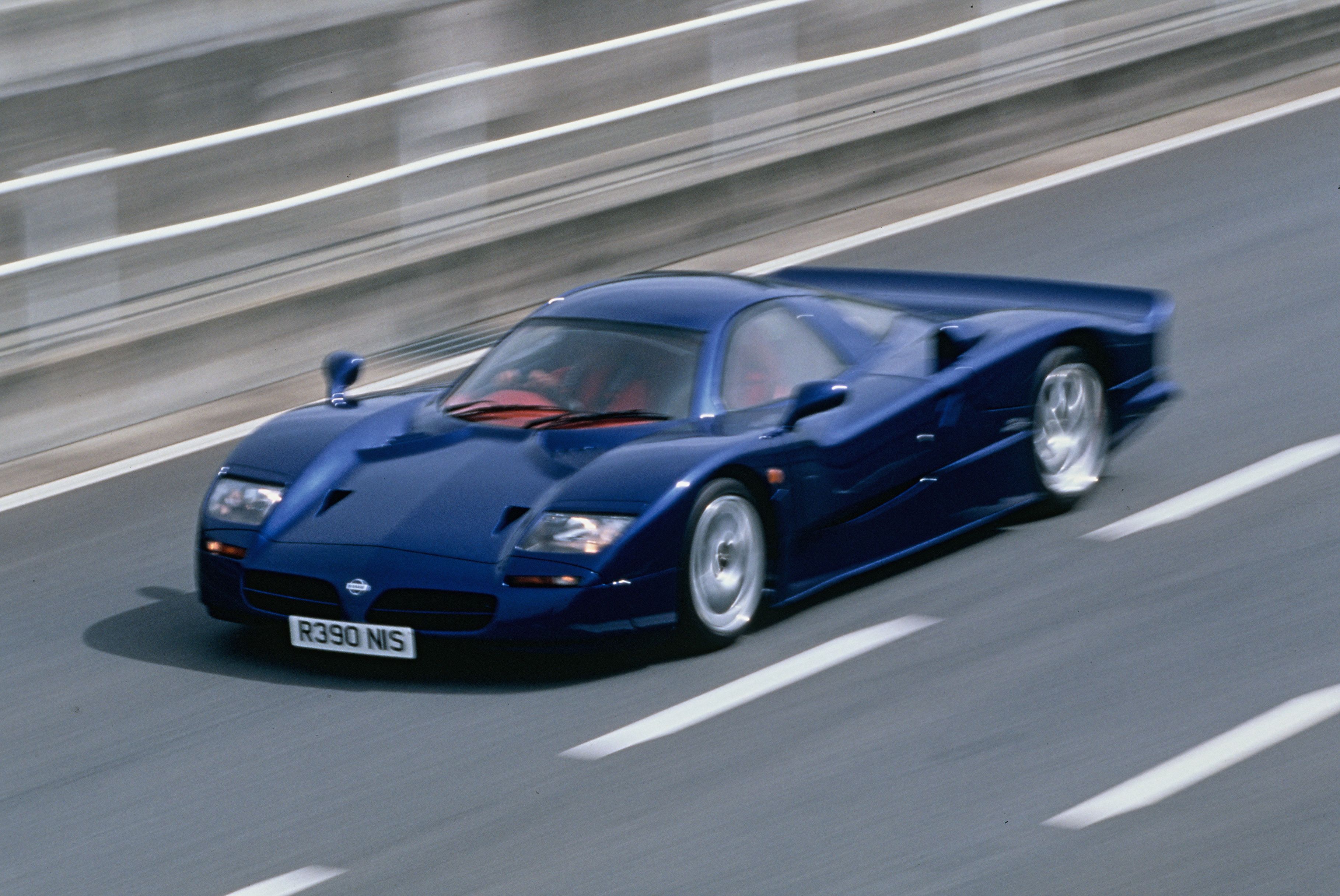 1997 Nissan R390 GT1