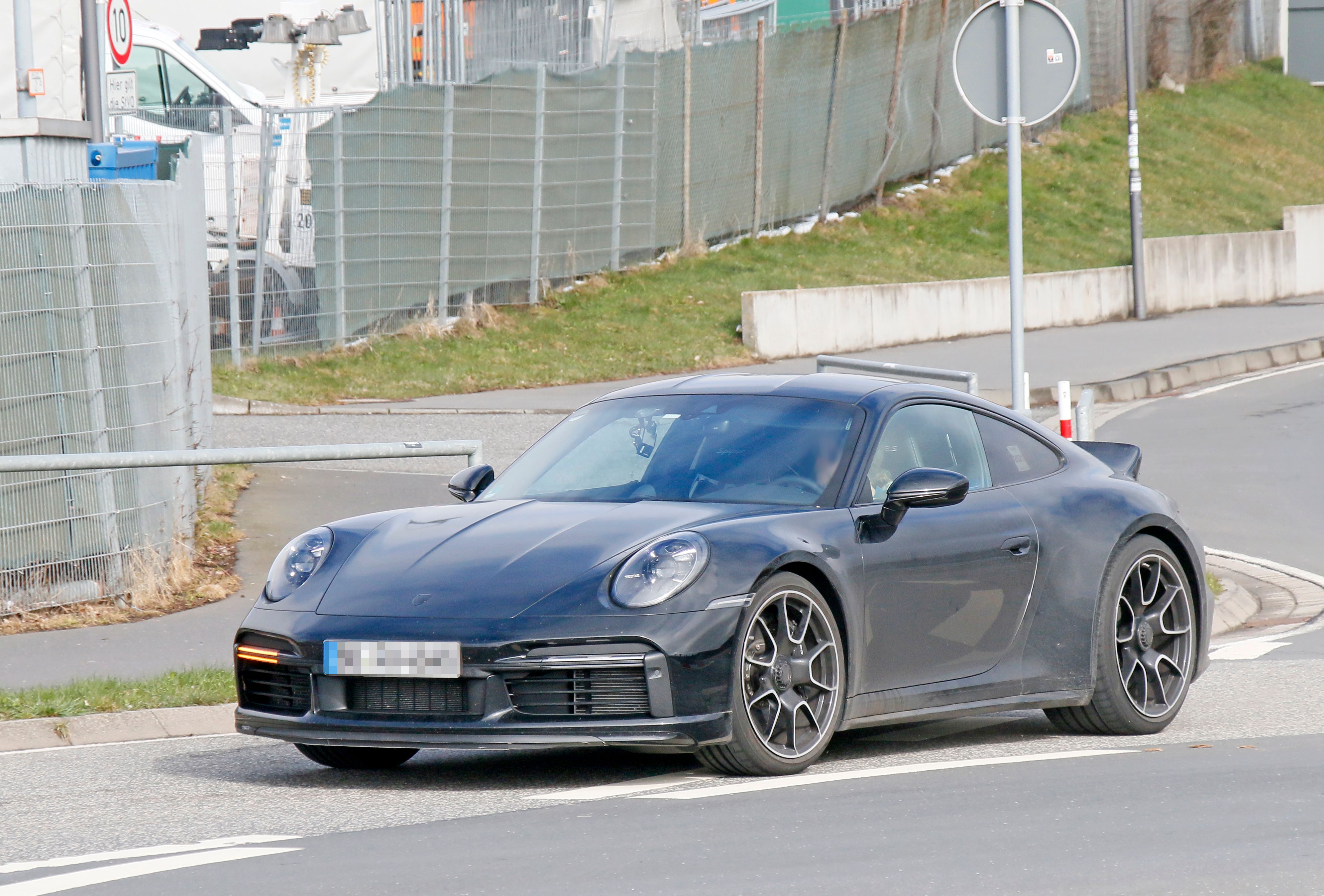 2022 A New Retro-Inspired Porsche 911 Is Coming - This is What You Need to Know About it