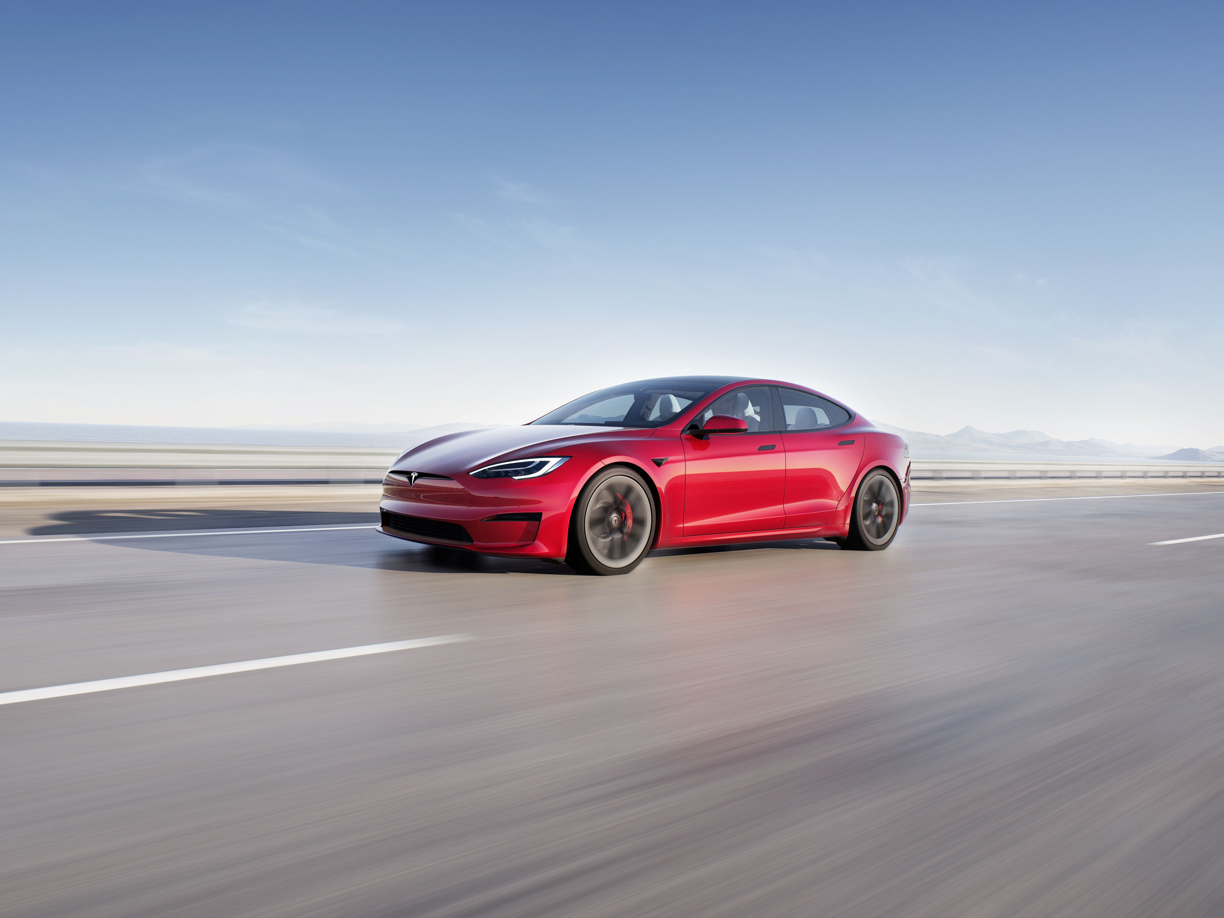 2021 Tesla Model S - Finally A Noteworthy Refresh