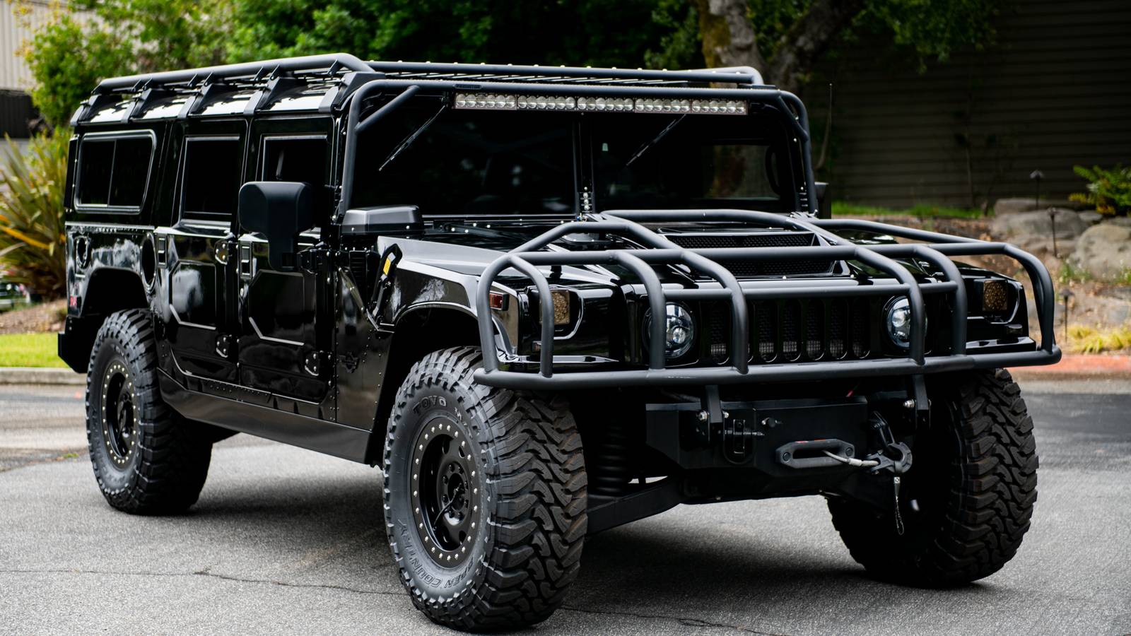 This Hummer H1 has More than $100,000 In Upgrades!