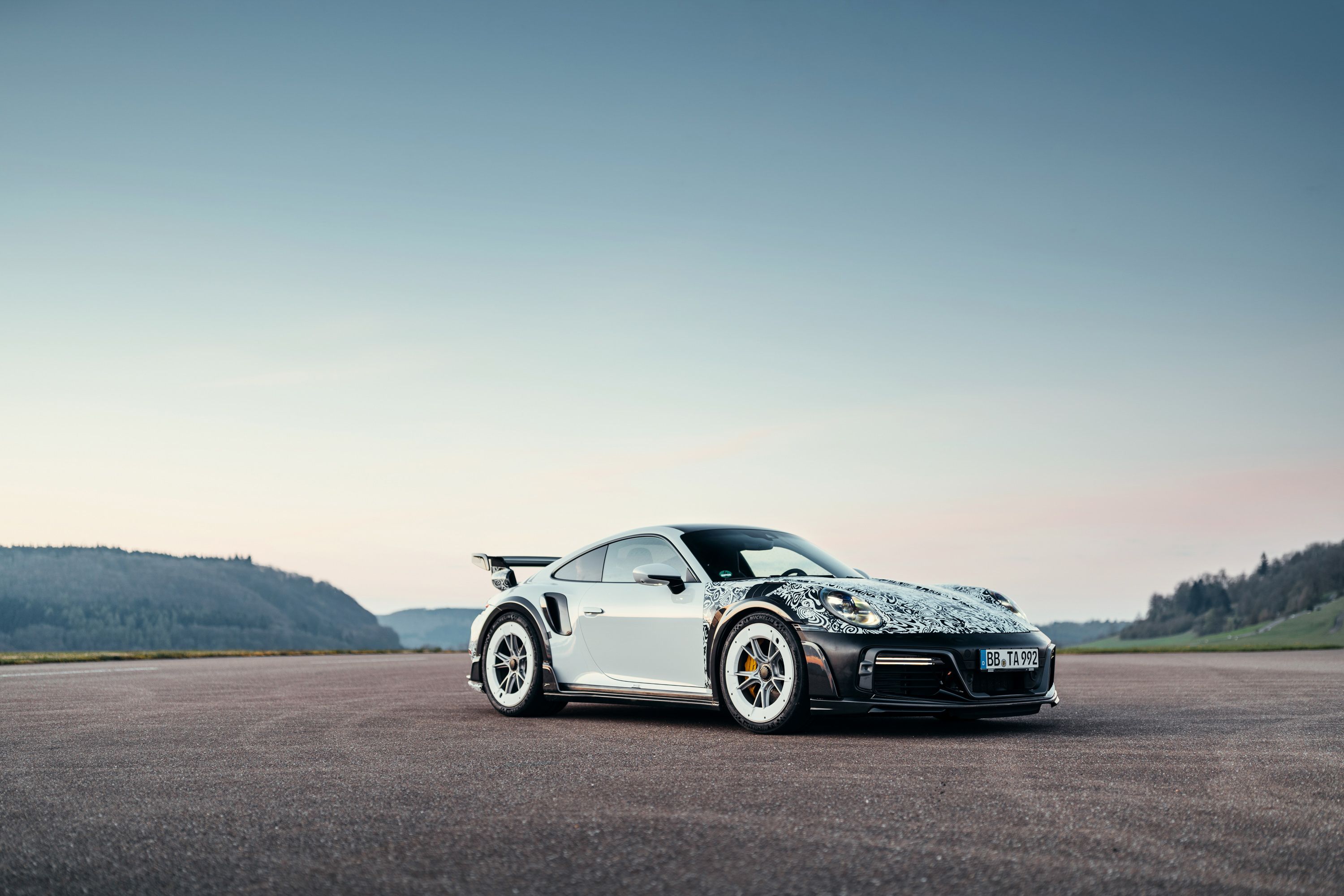 2021 Porsche 911 Turbo St GT Street R by TechArt - The Porsche 911 Unhinged