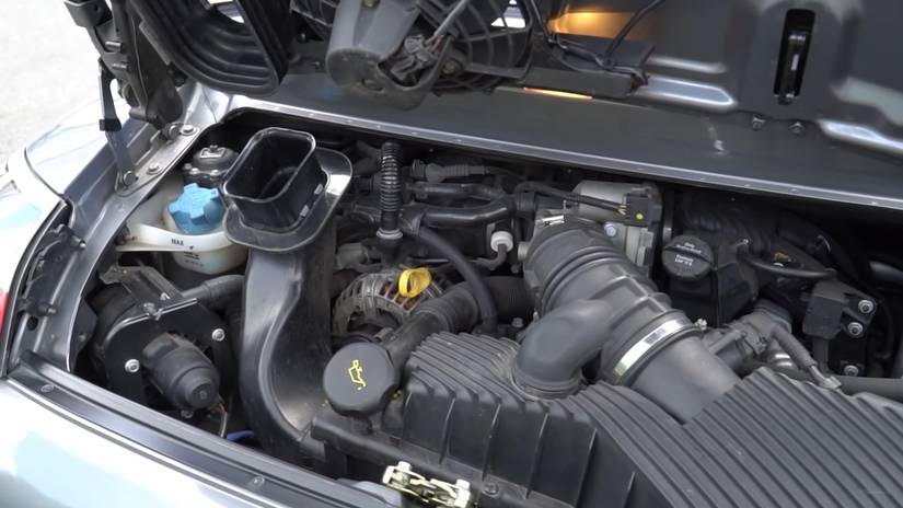 The Differences Between Early and Late 996-Gen Porsche 911s Are Surprising