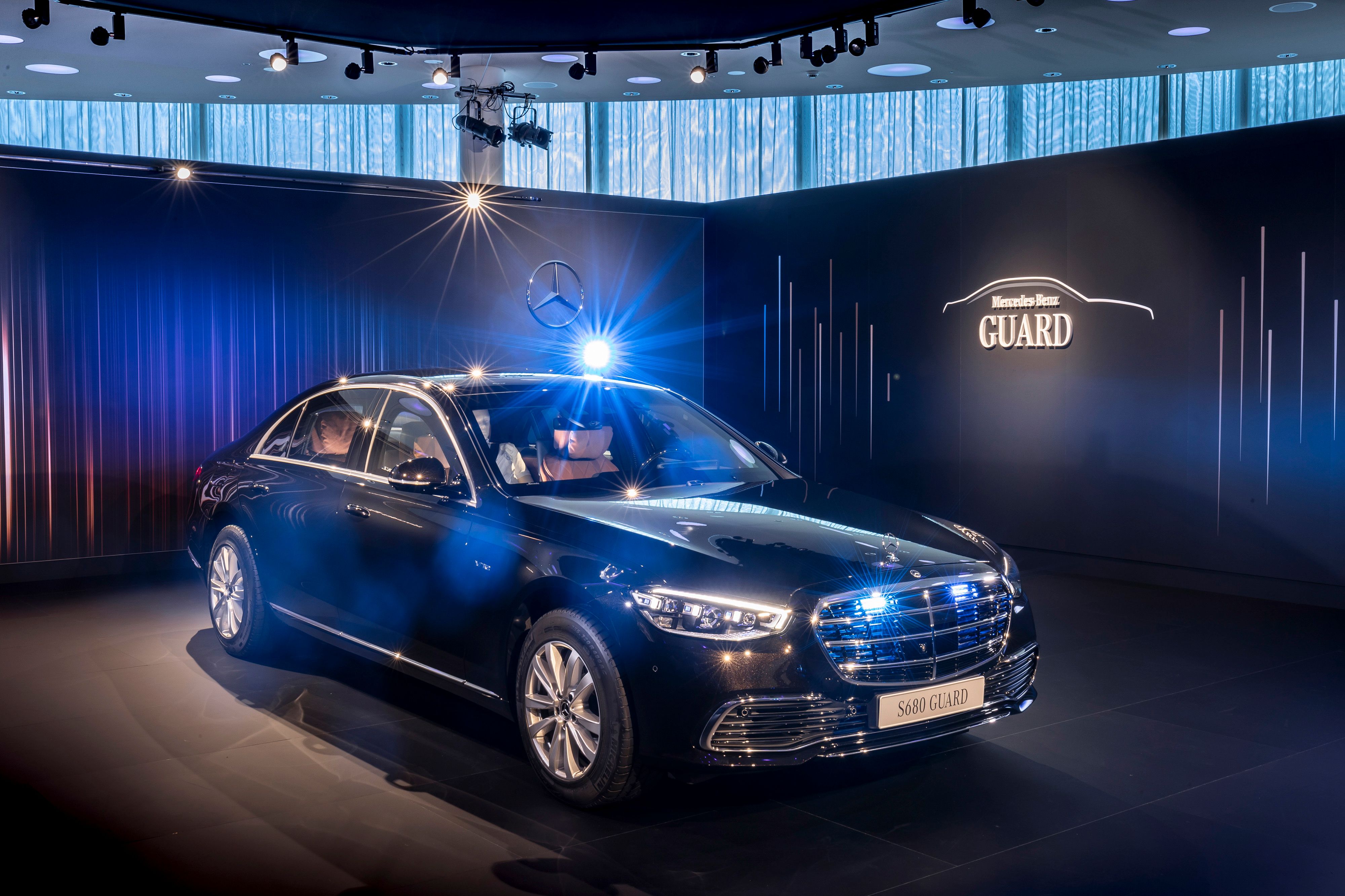 2021 Mercedes-Benz S 680 Guard 4MATIC – An Armored Car That Can Withstand Even Kalashnikov and Dragunov Sniper Rifle Shots!