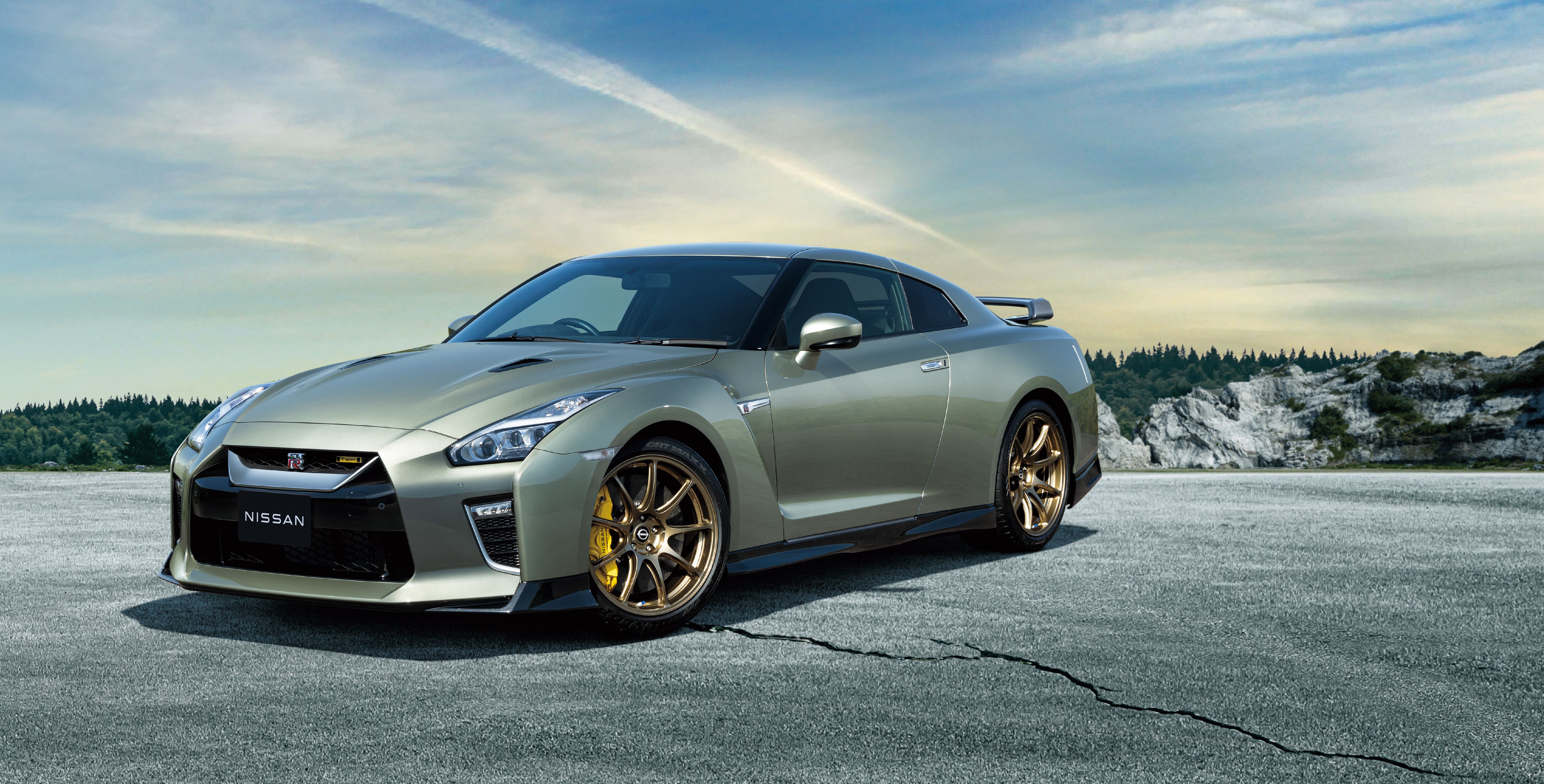 2021 Nissan GT-R T Spec 