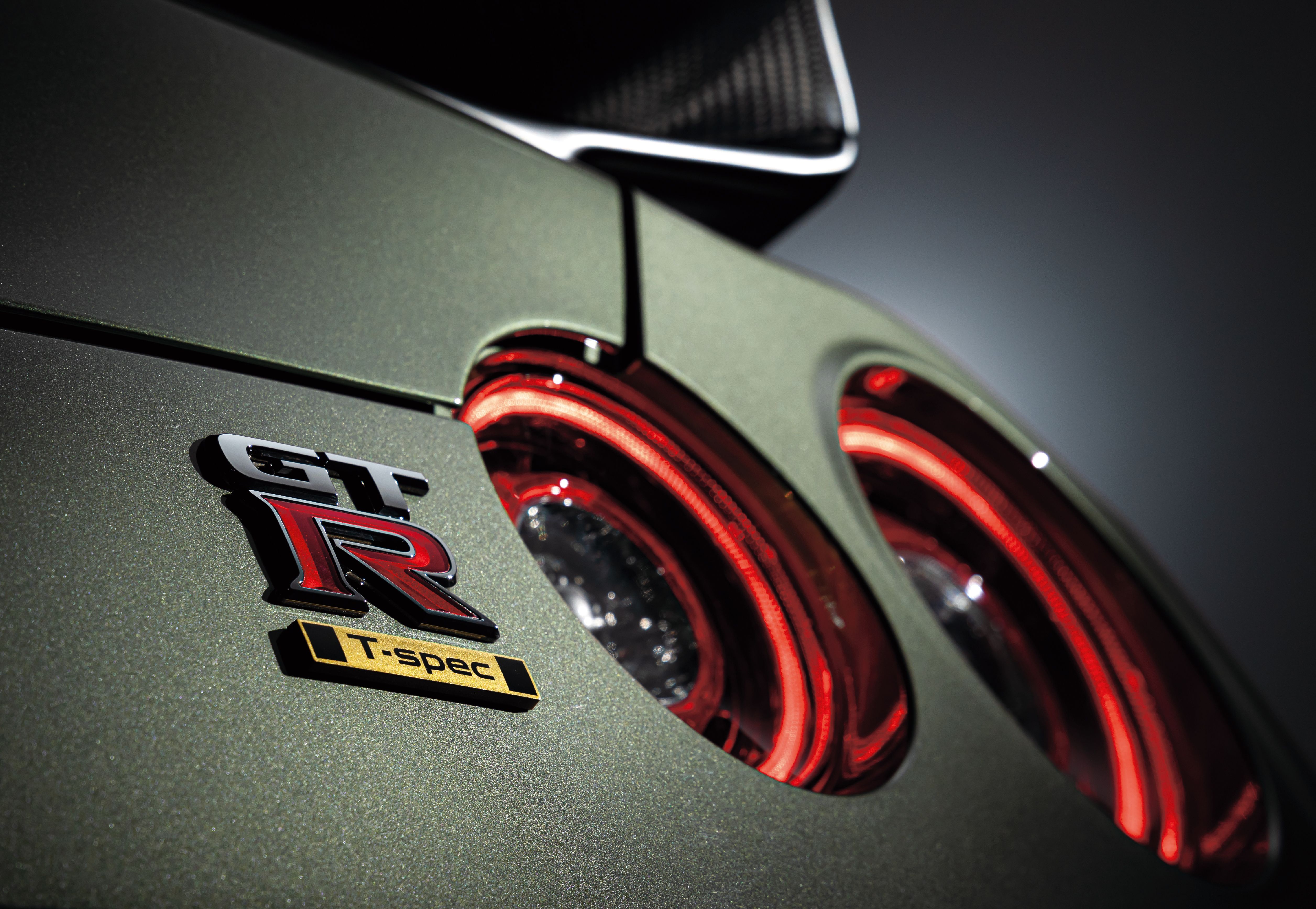 2021 Nissan GT-R T Spec 