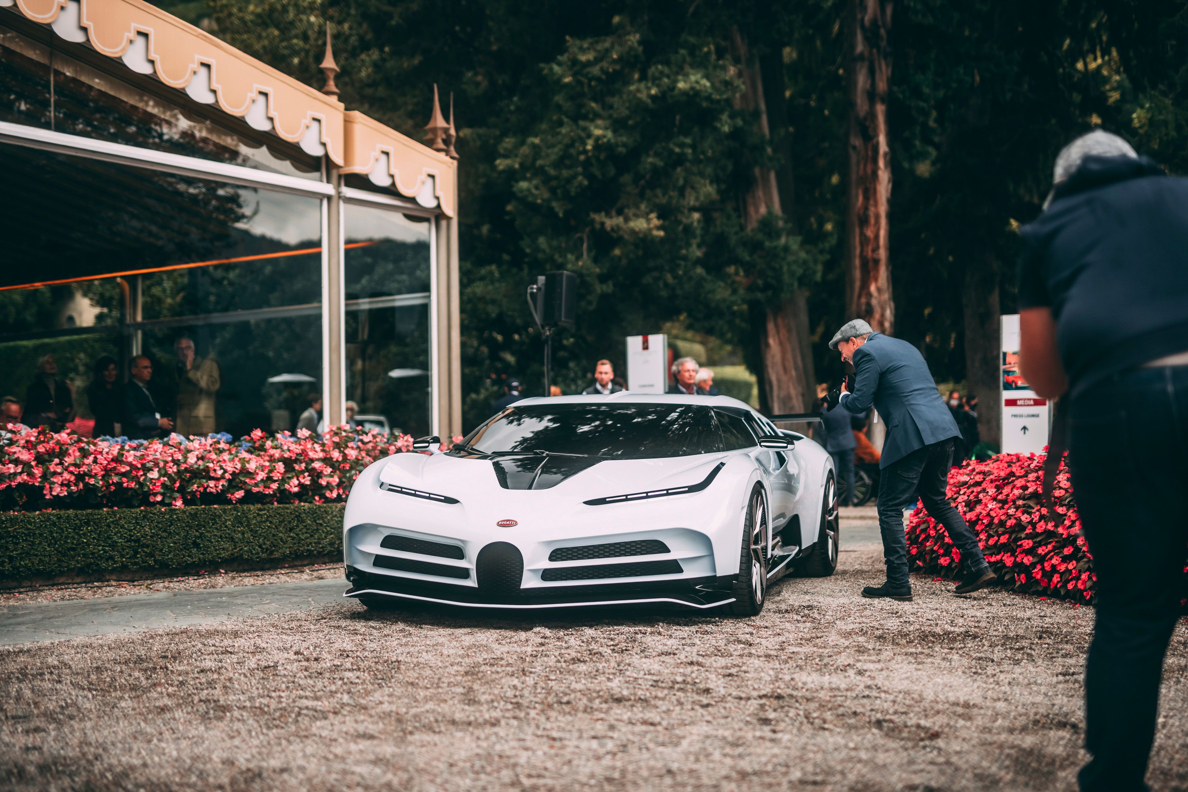 2020 Bugatti Centodieci