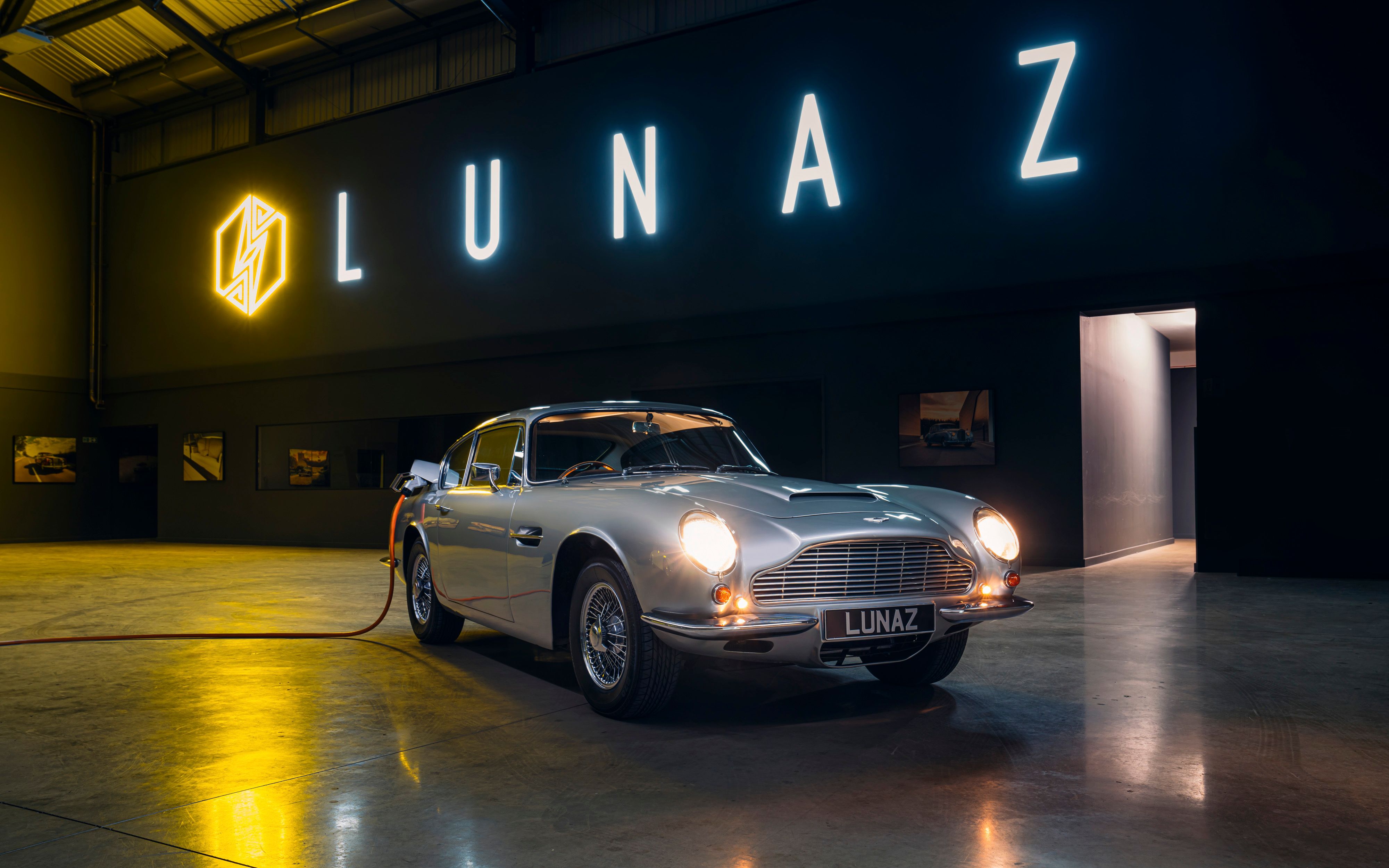 2023 Aston Martin DB6 Remastered By Lunaz