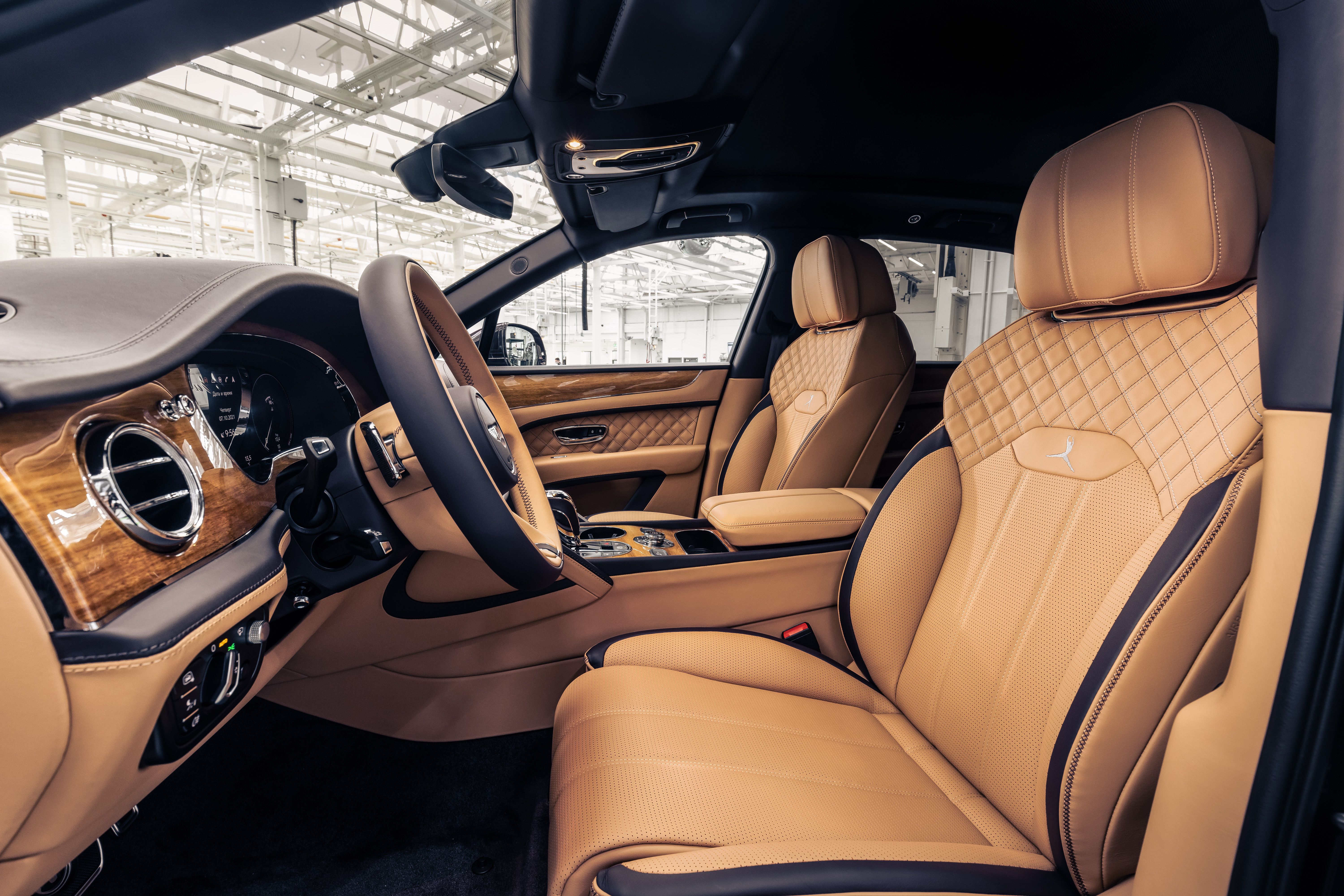 2021 Bentley Bentayga Speed Russian Heritage Edition