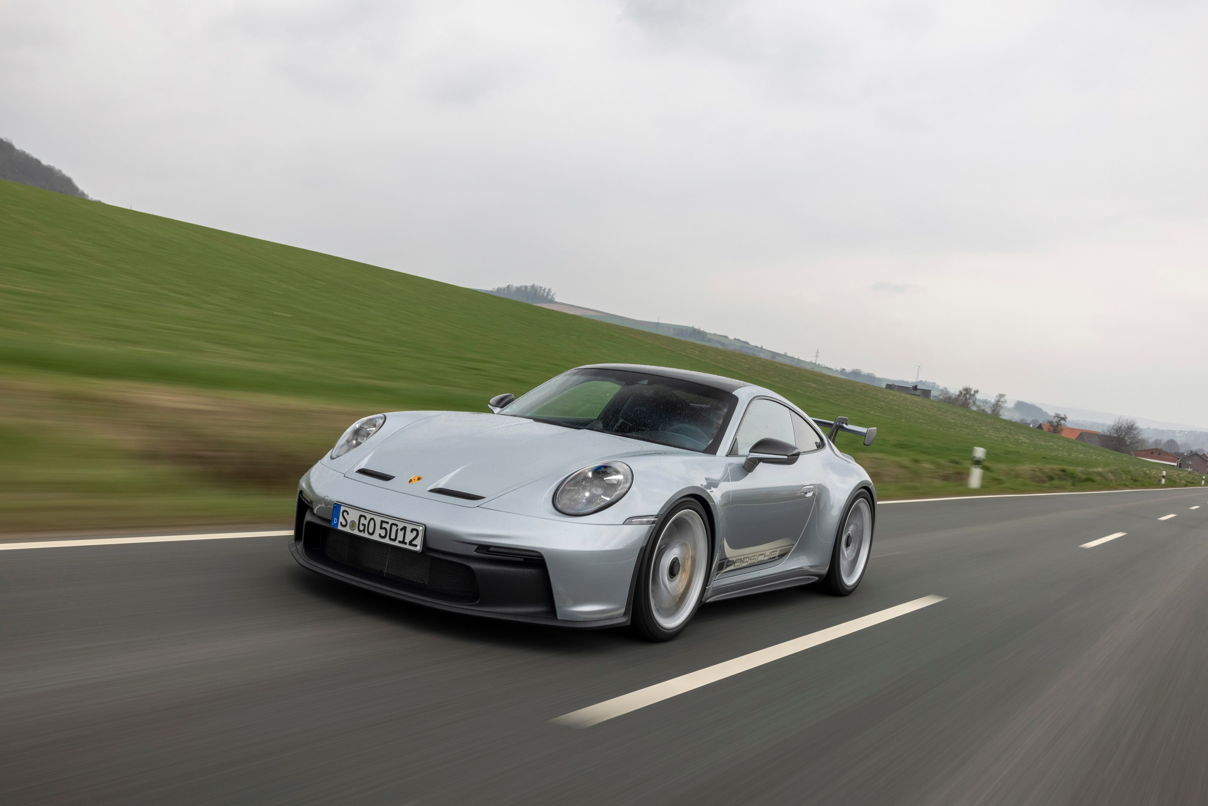 2023 Porsche 911 GT3 RS Performance, Price, and Photos