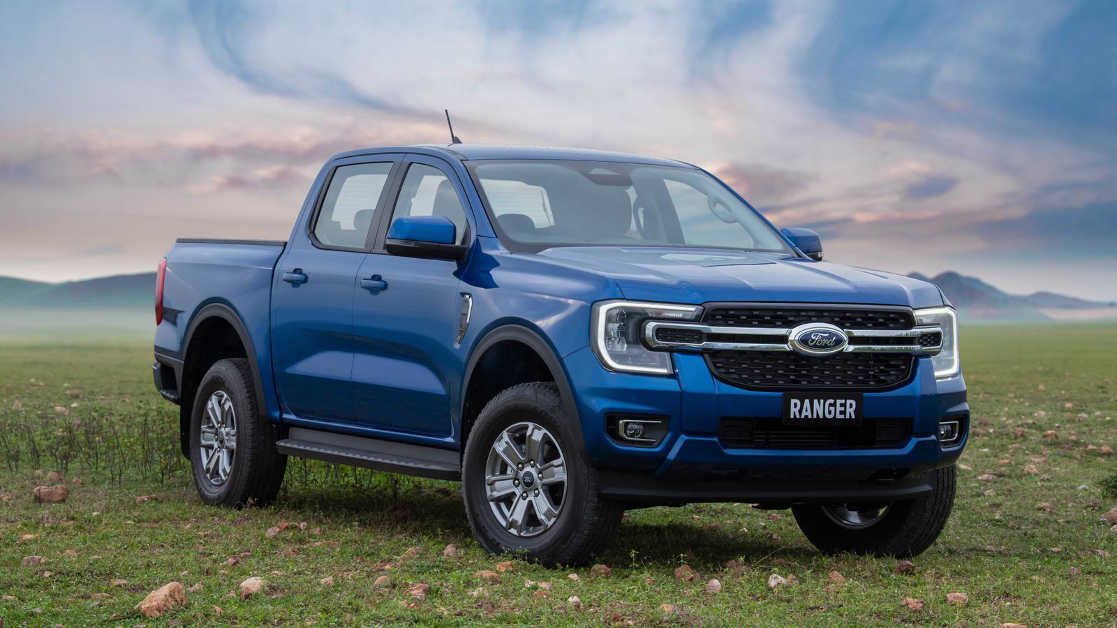 Ford Unveils The Next-Gen Ranger With A V-6 Diesel Engine, New Tech ...