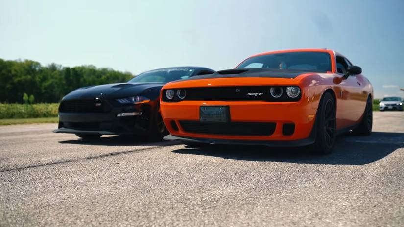 Watch A Dodge Challenger Hellcat and A Roush-Tuned Ford Mustang Choke ...