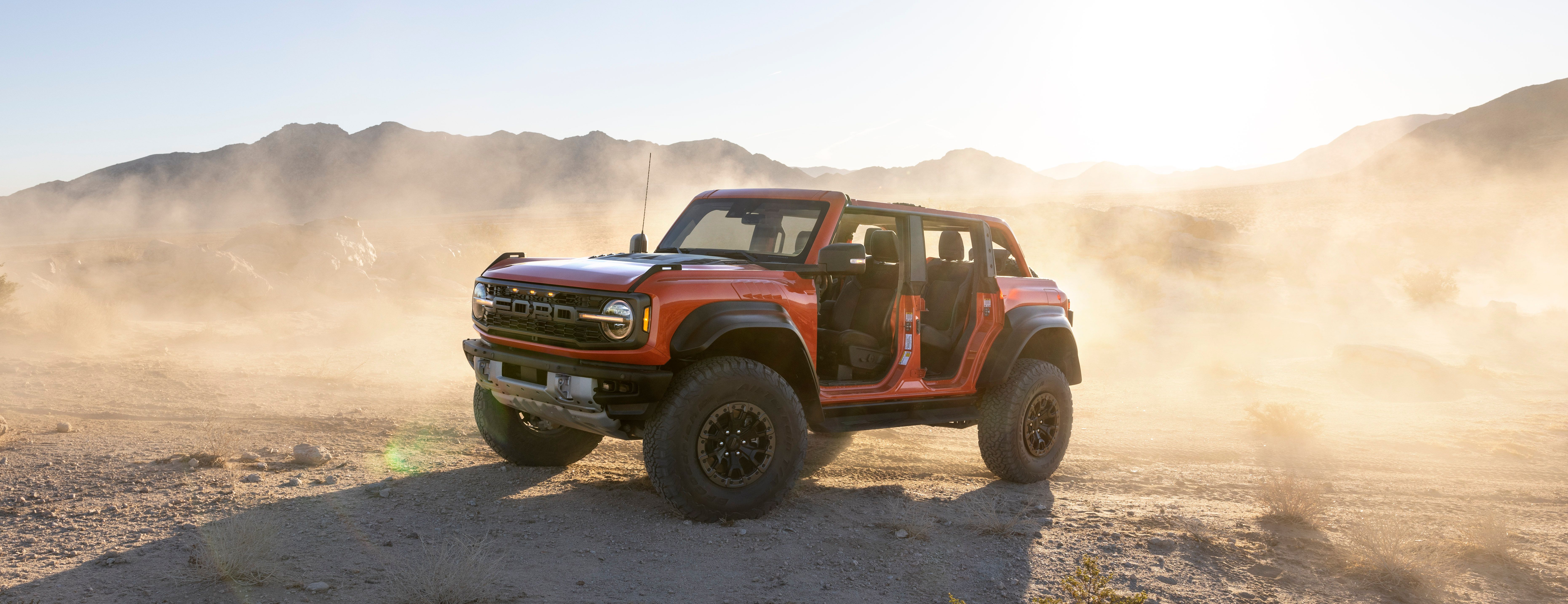 2022 The Ford Bronco Raptor Debuts With A 400+ Horsepower V-6 And Heavy Off-Road Upgrades