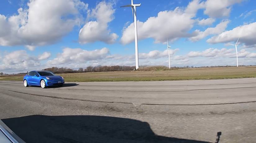 Drag Race: In A Surprising Turn Of Events, A BMW M340i Beats The Tesla ...