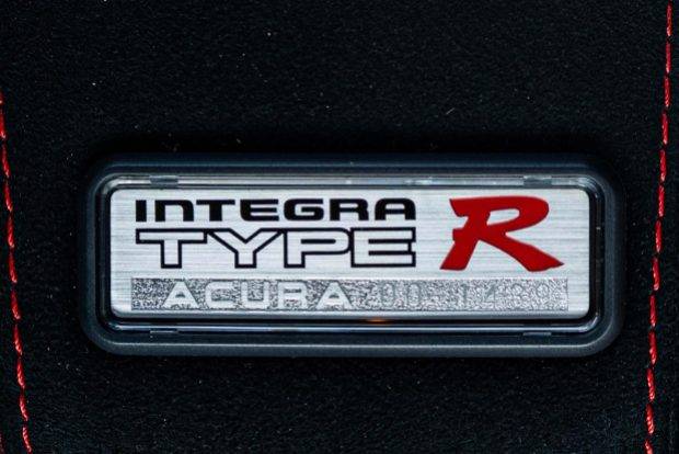 Someone Actually Paid More Than $112,000 For A 2000 Acura Integra Type R