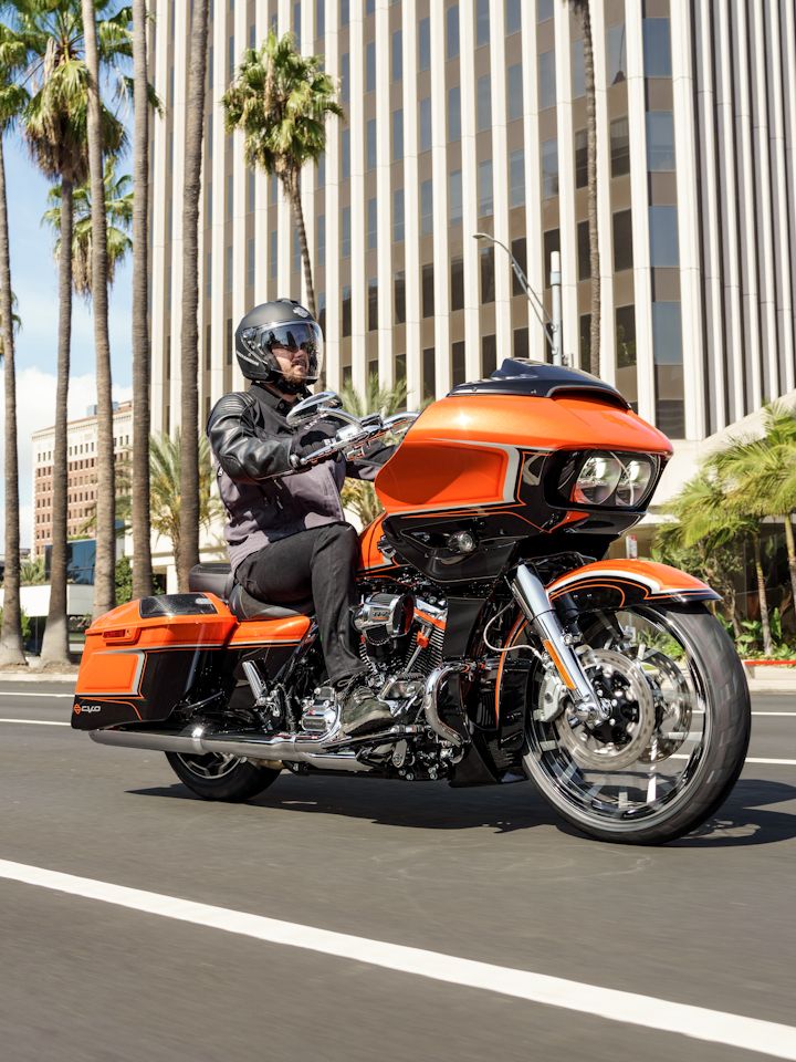 2021 - 2022 Harley-Davidson CVO Road Glide