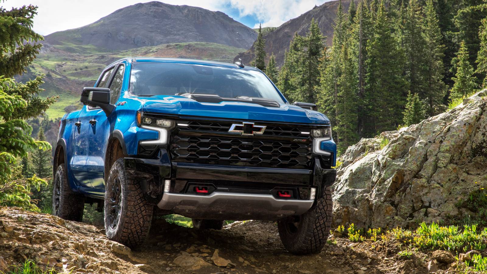 Chevy Raptor R Competitor Chevy Won't Build A Silverado Competitor to the Ford F-150 Raptor ...